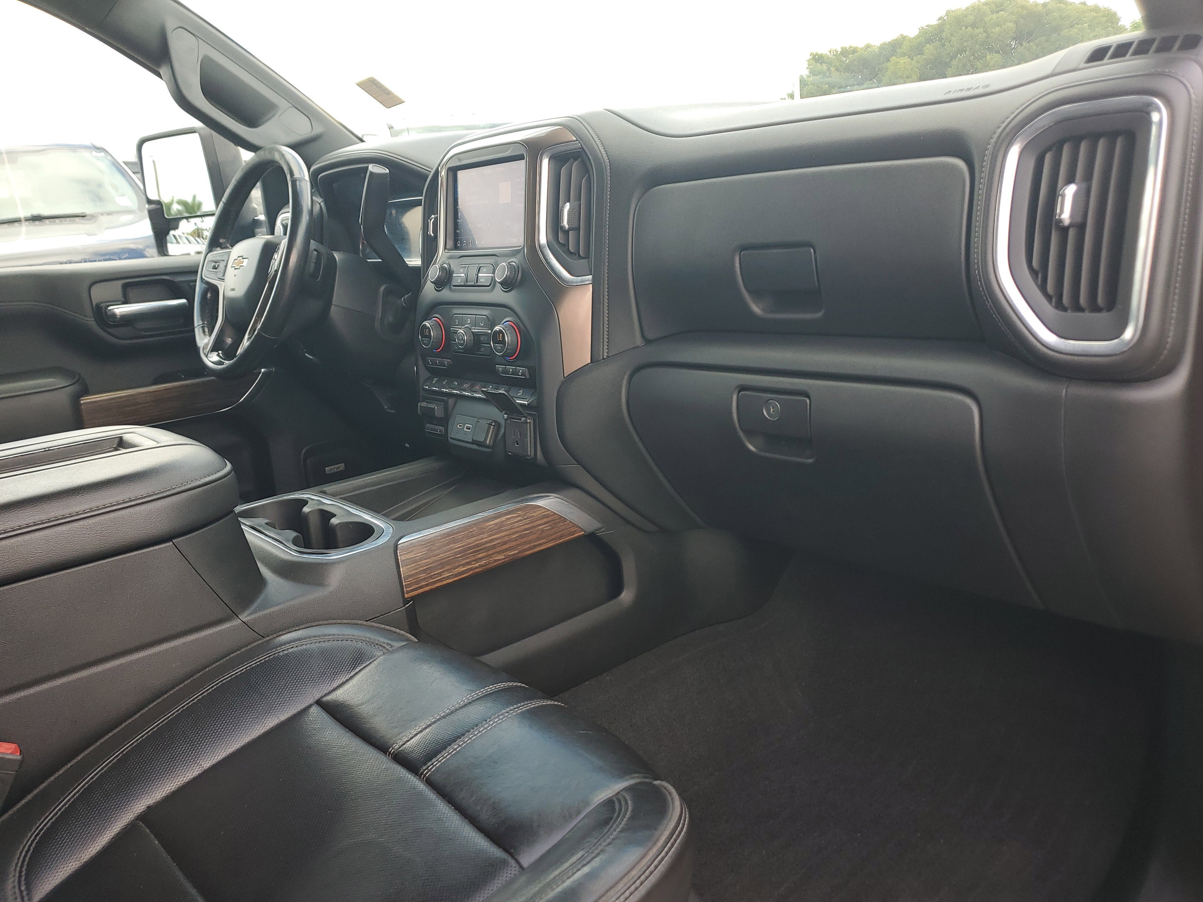 2020 Chevrolet Silverado 2500HD High Country 4WD Diesel