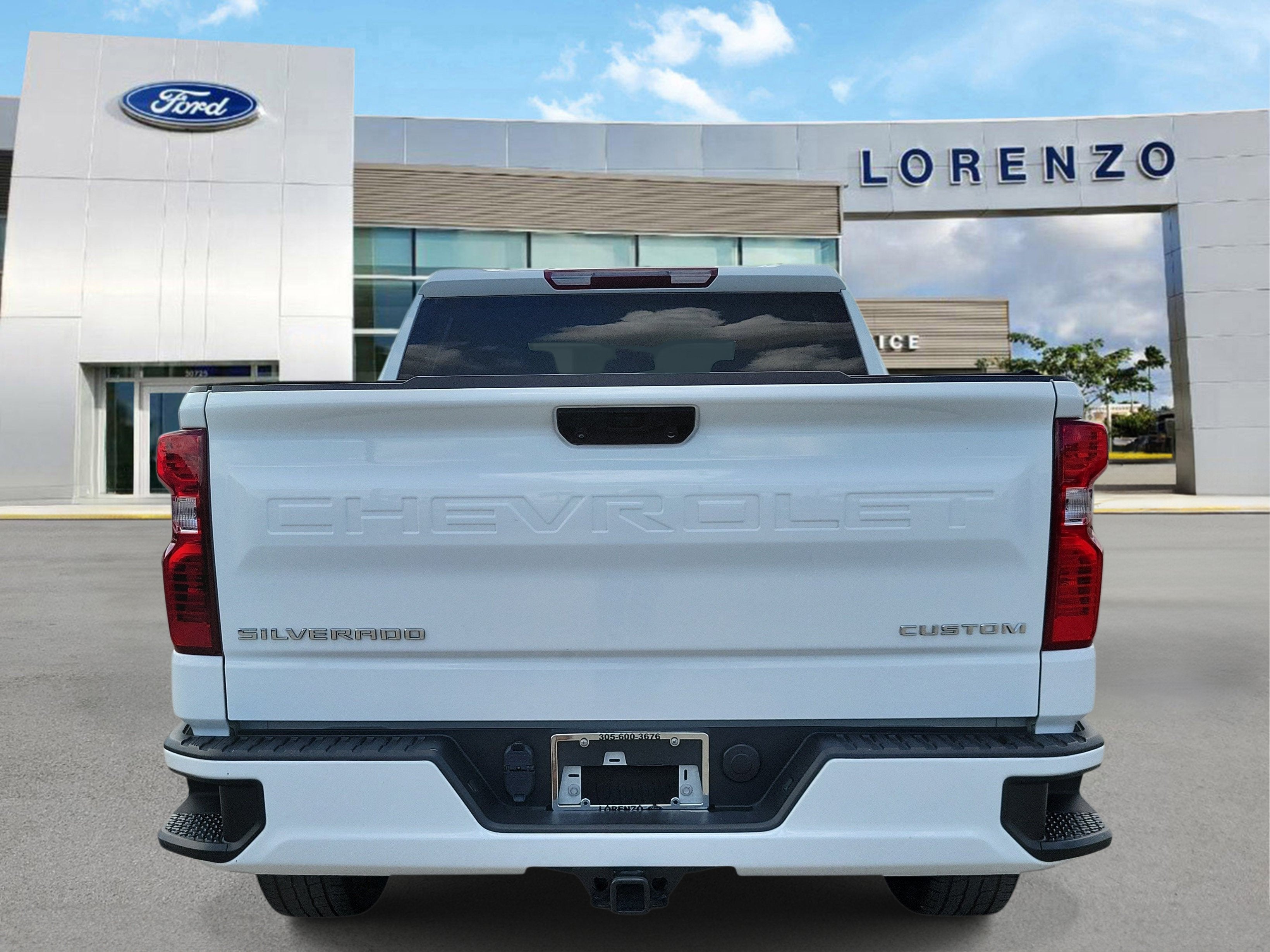 2024 Chevrolet Silverado 1500 Custom