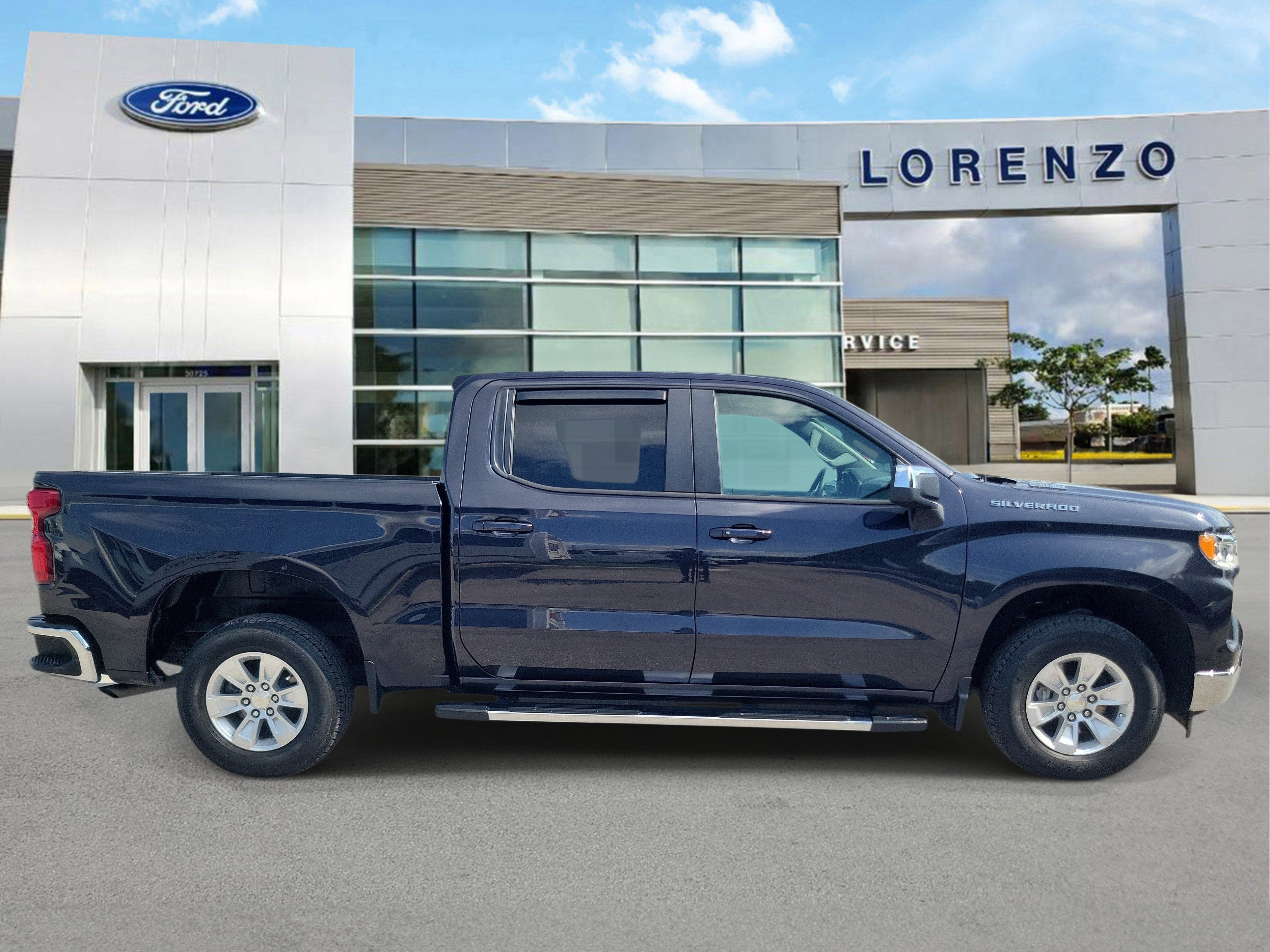 2023 Chevrolet Silverado 1500 LT