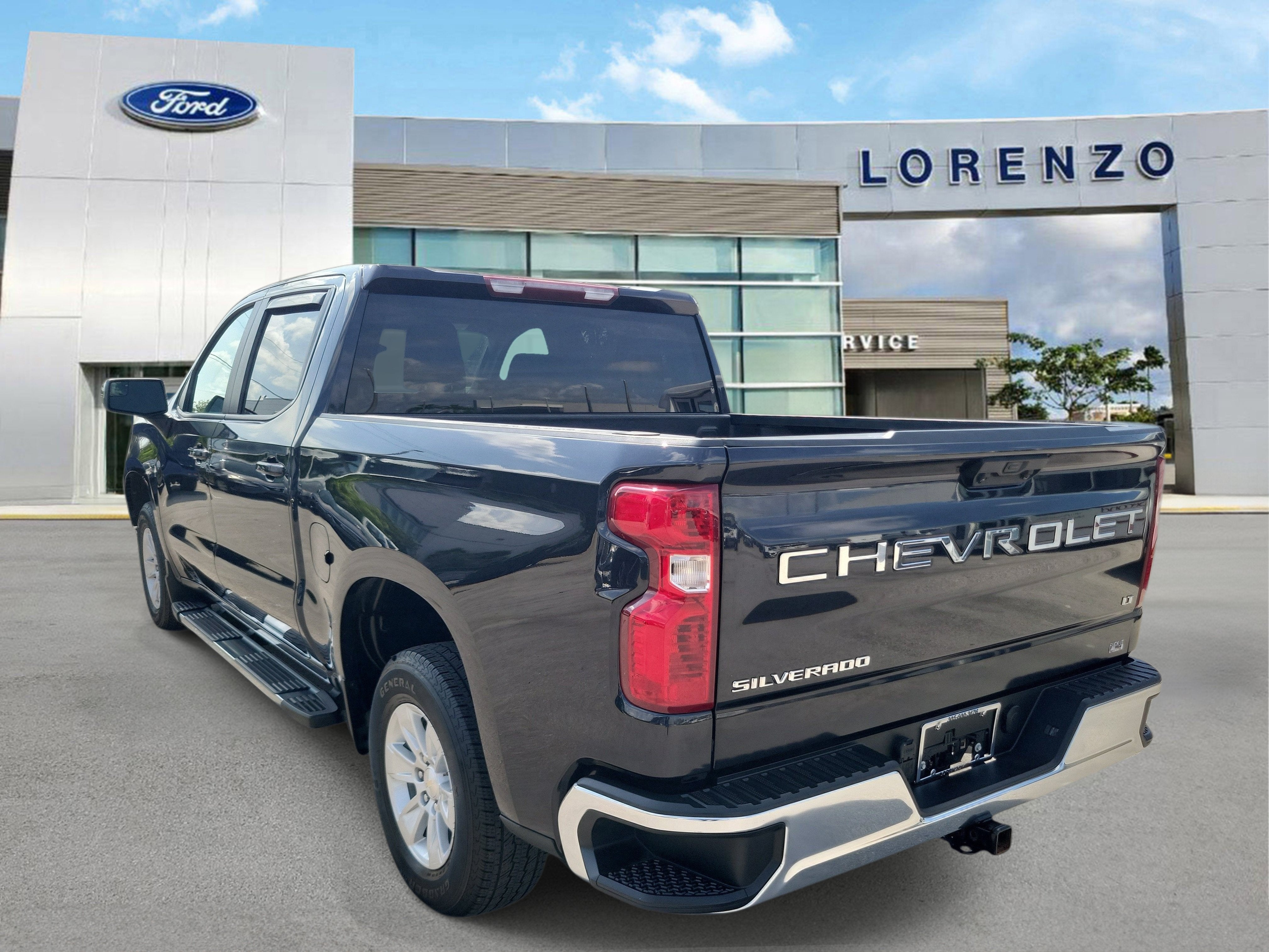 2023 Chevrolet Silverado 1500 LT