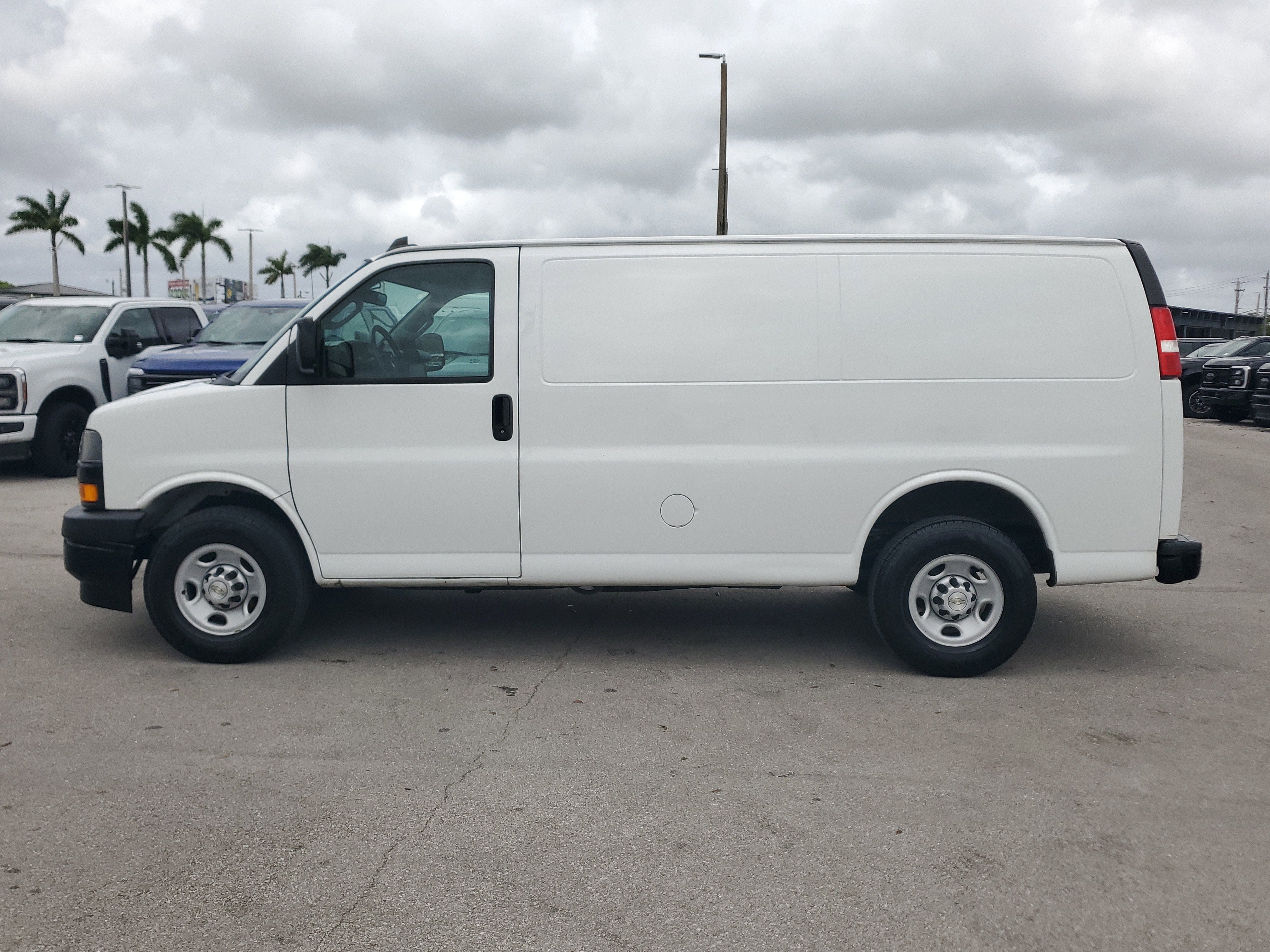 2020 Chevrolet Express Cargo Van Work Van