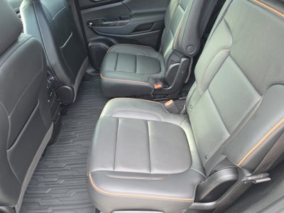 2023 GMC Acadia AT4 4WD