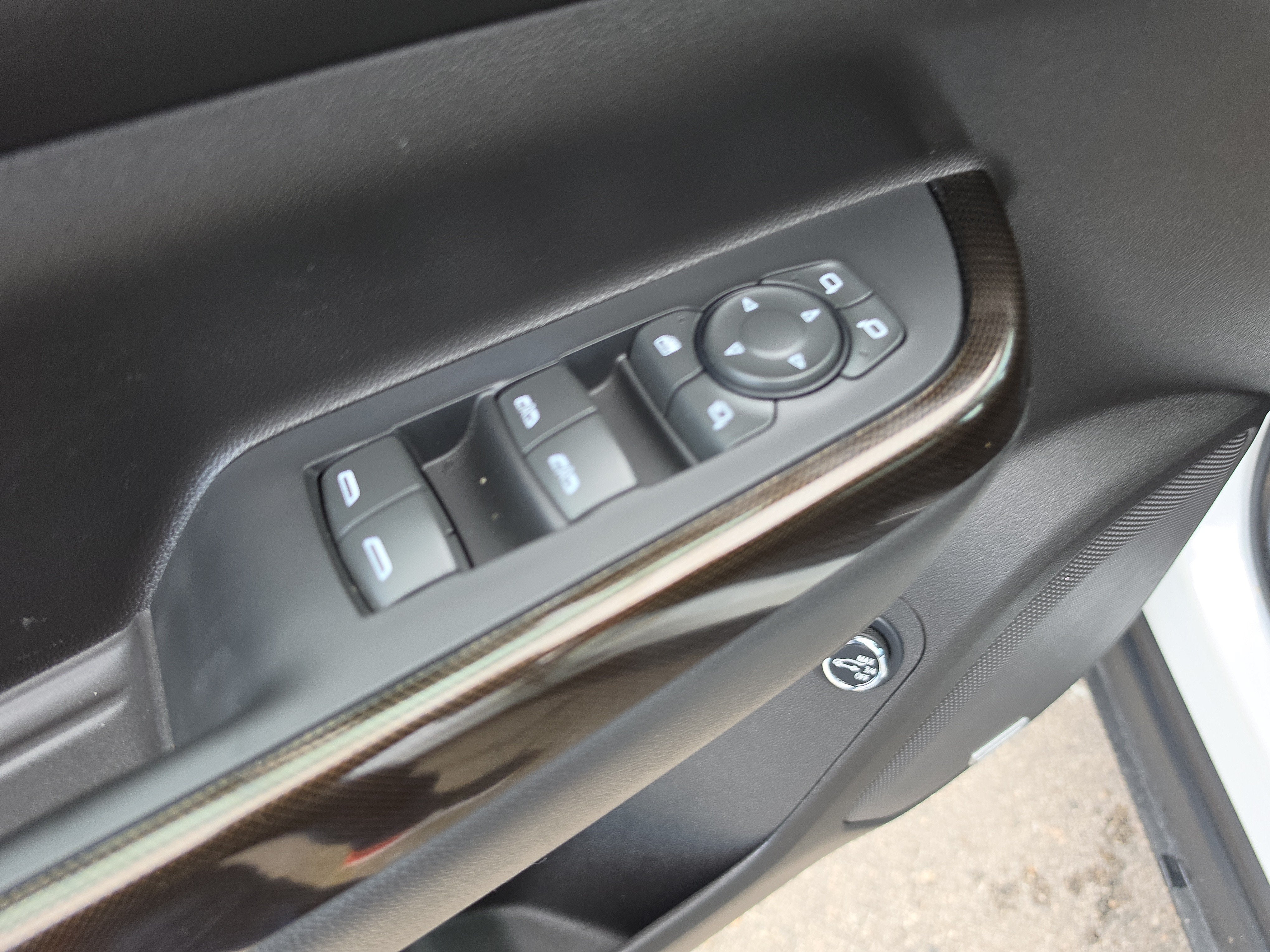 2023 GMC Acadia AT4 4WD