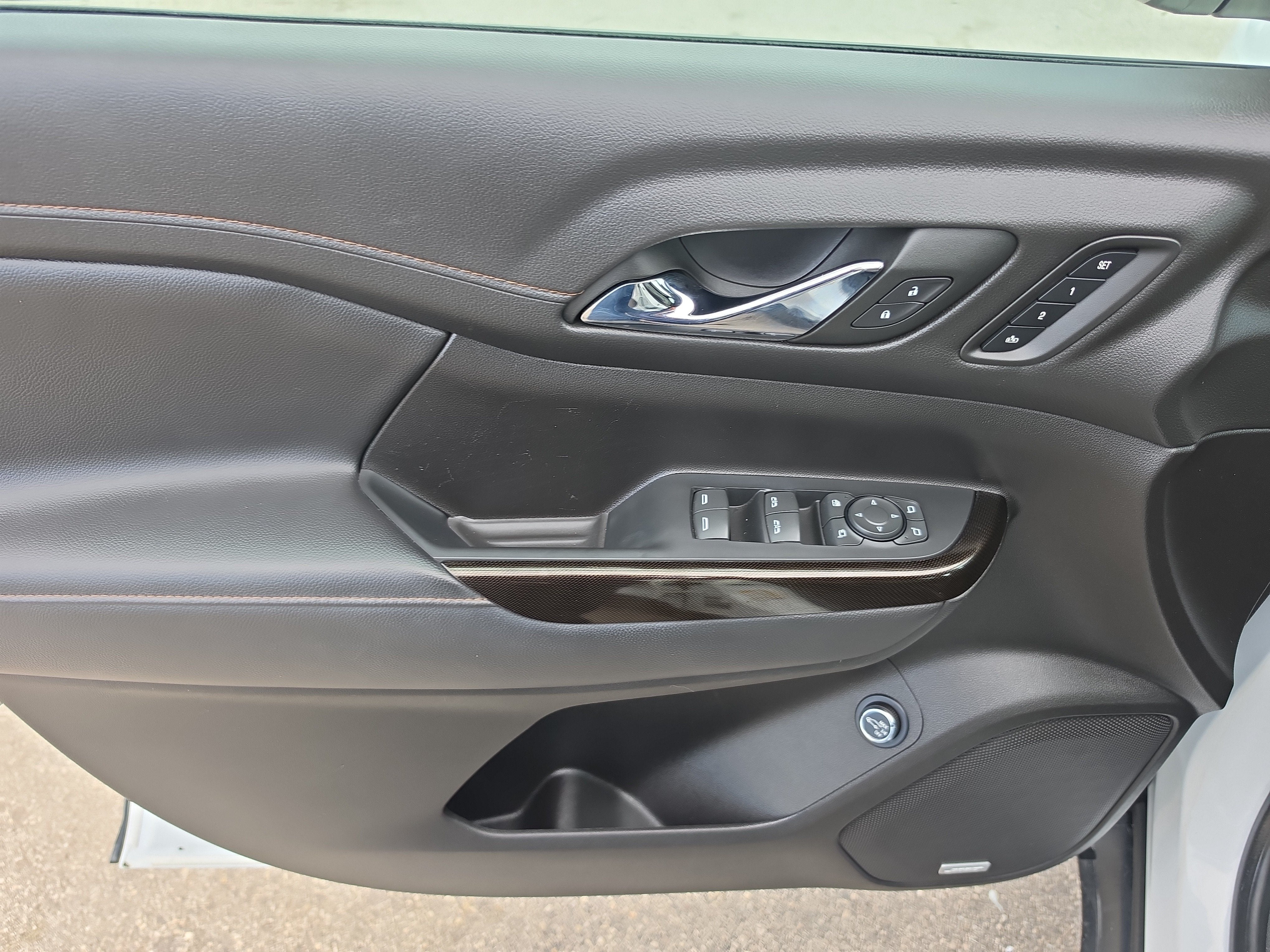 2023 GMC Acadia AT4 4WD