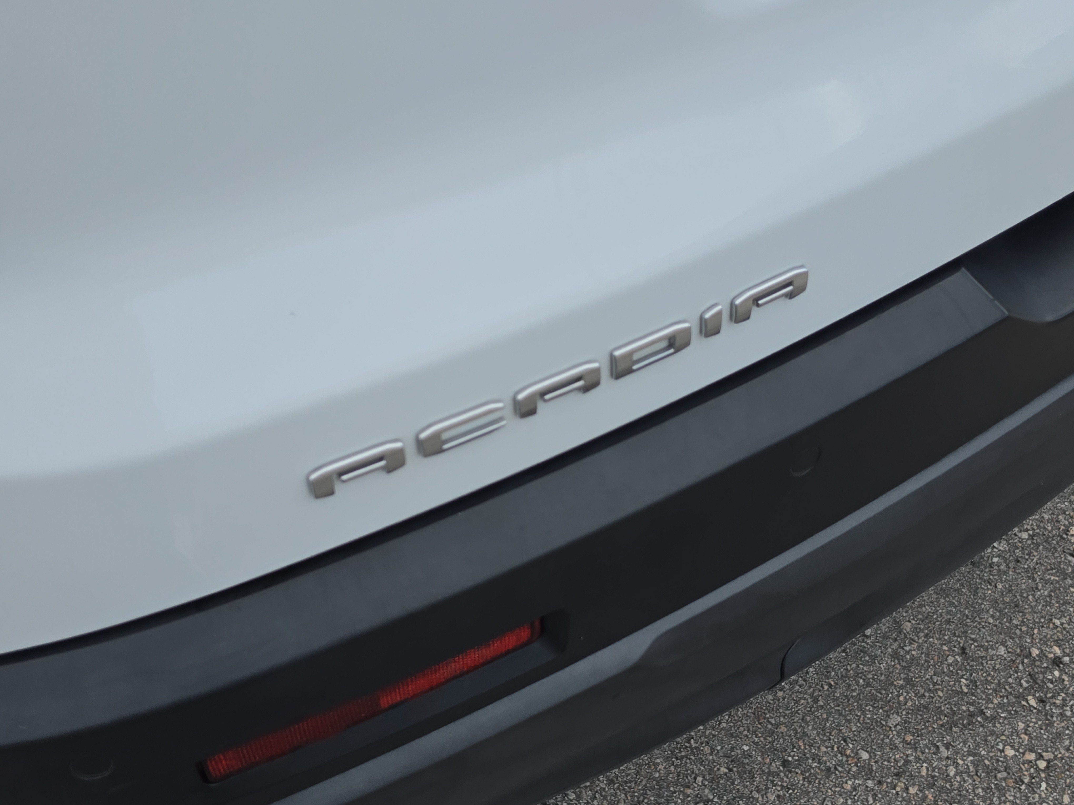 2023 GMC Acadia AT4 4WD