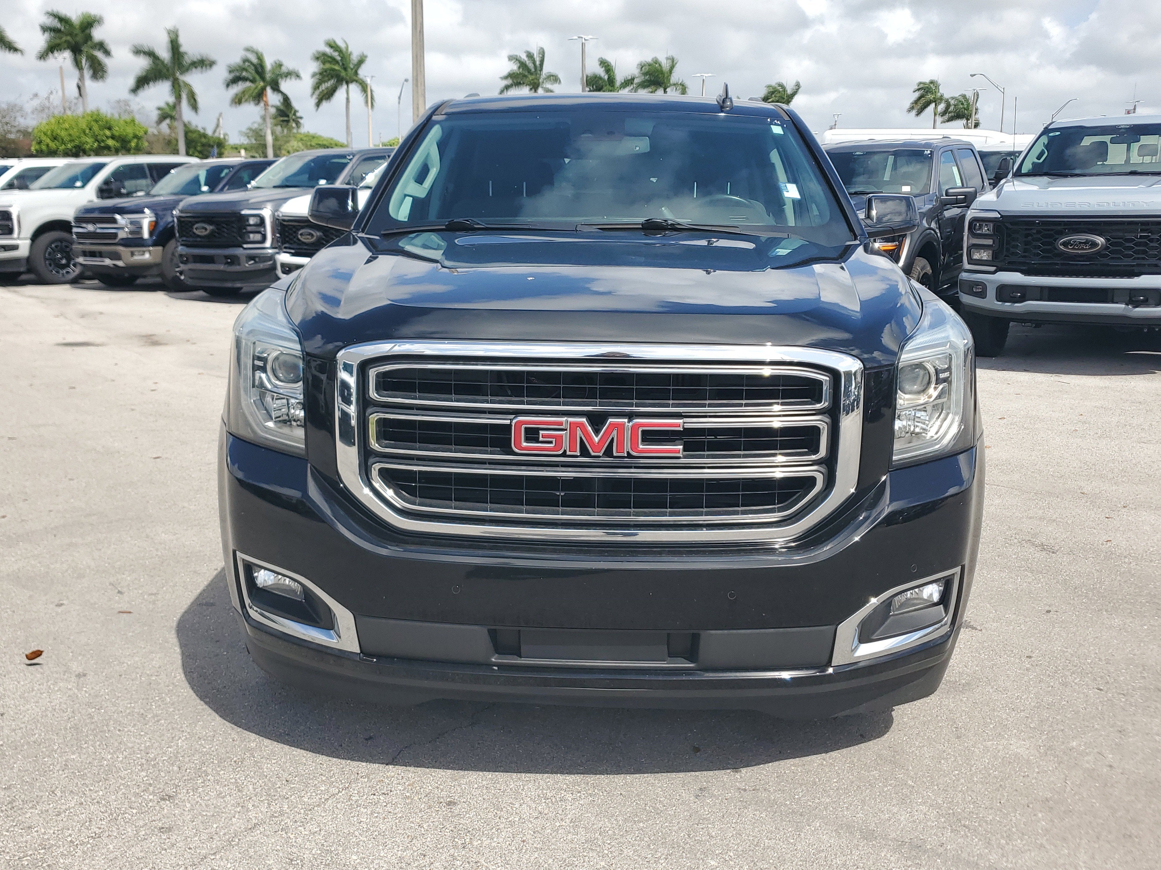 2020 GMC Yukon SLE