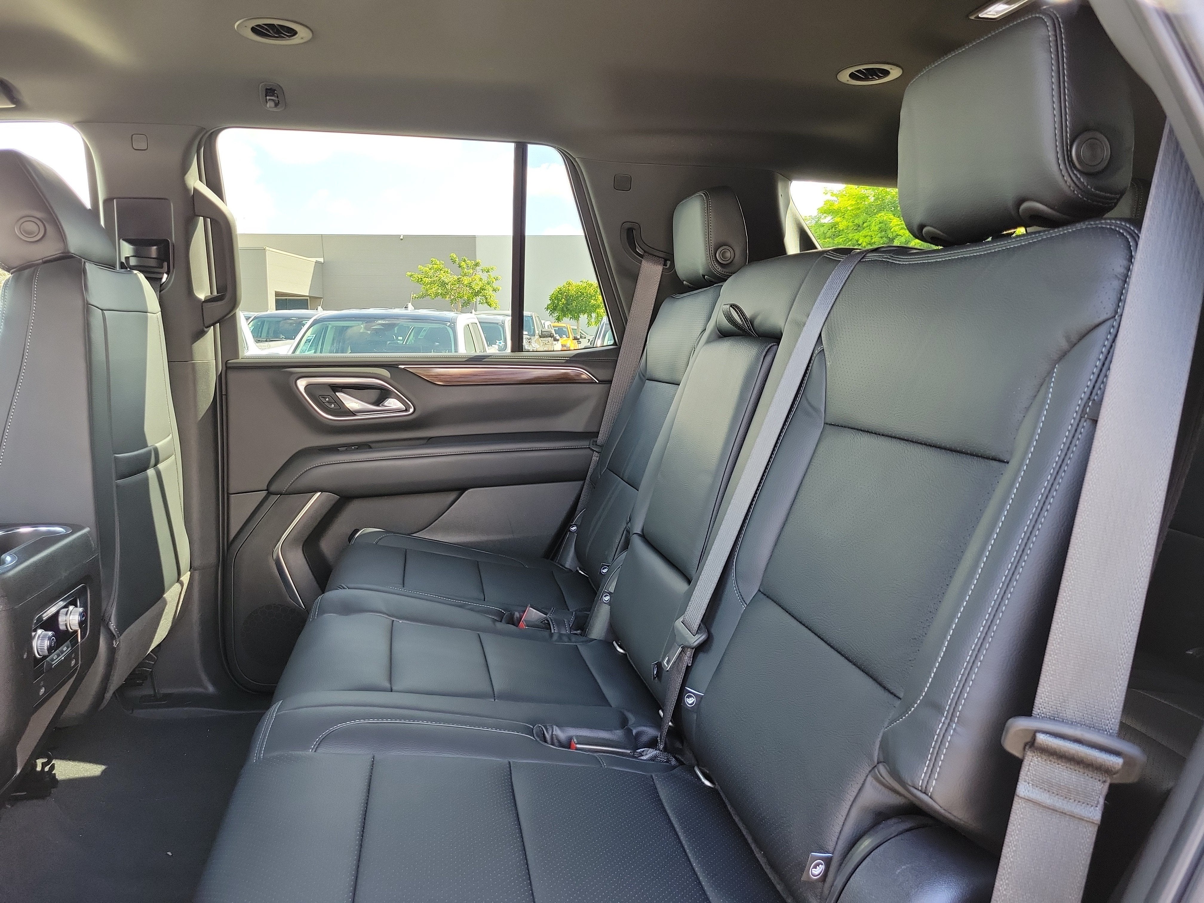 2021 GMC Yukon SLE