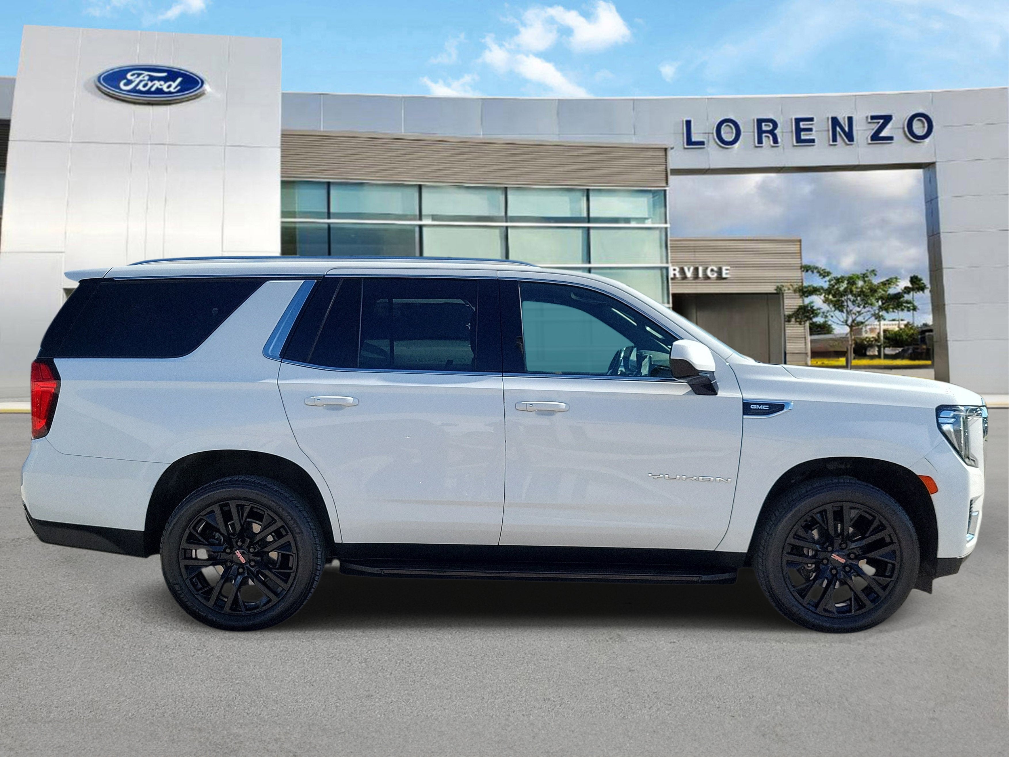 2021 GMC Yukon SLE
