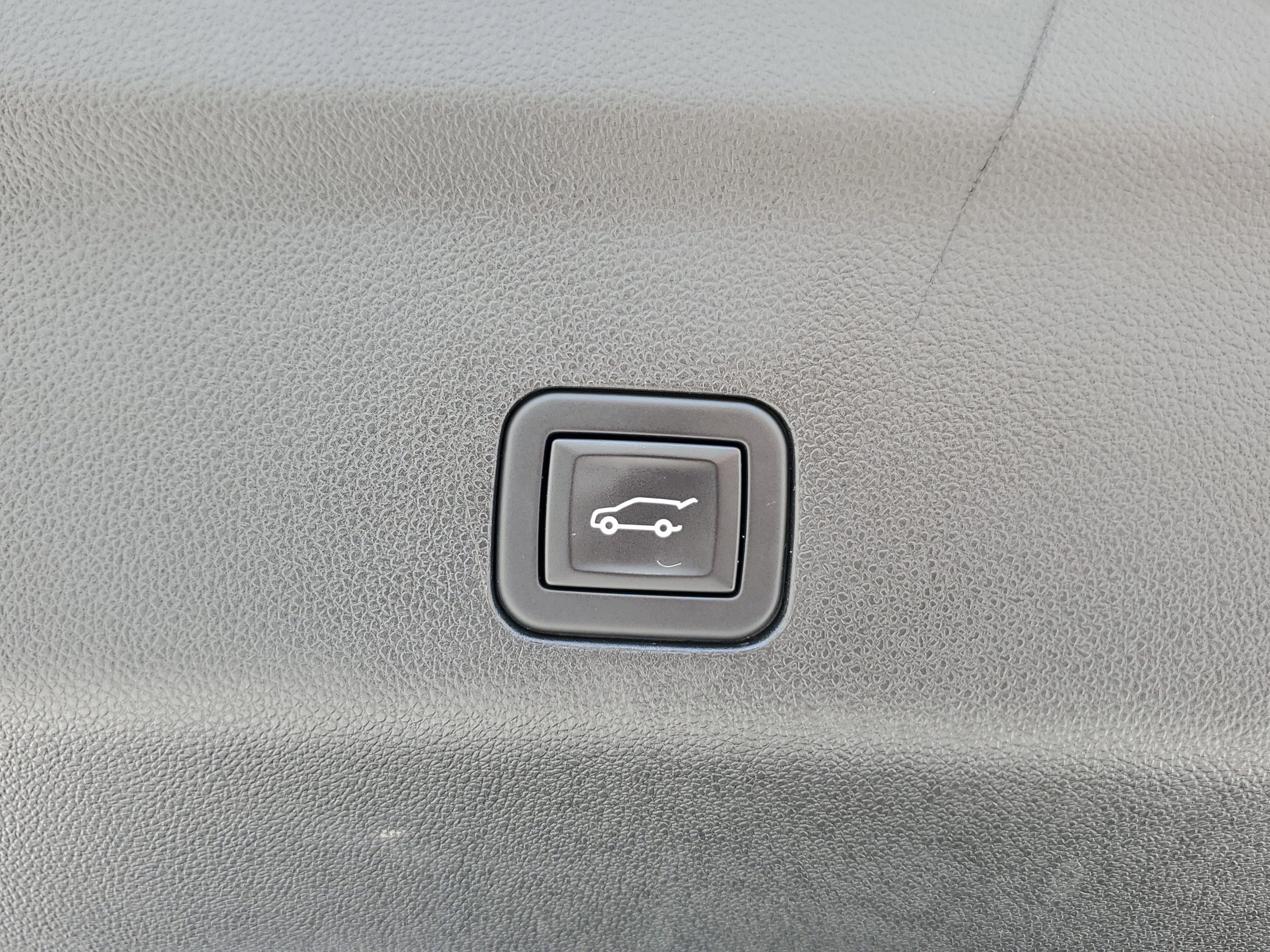 2023 GMC Yukon XL Denali 4WD