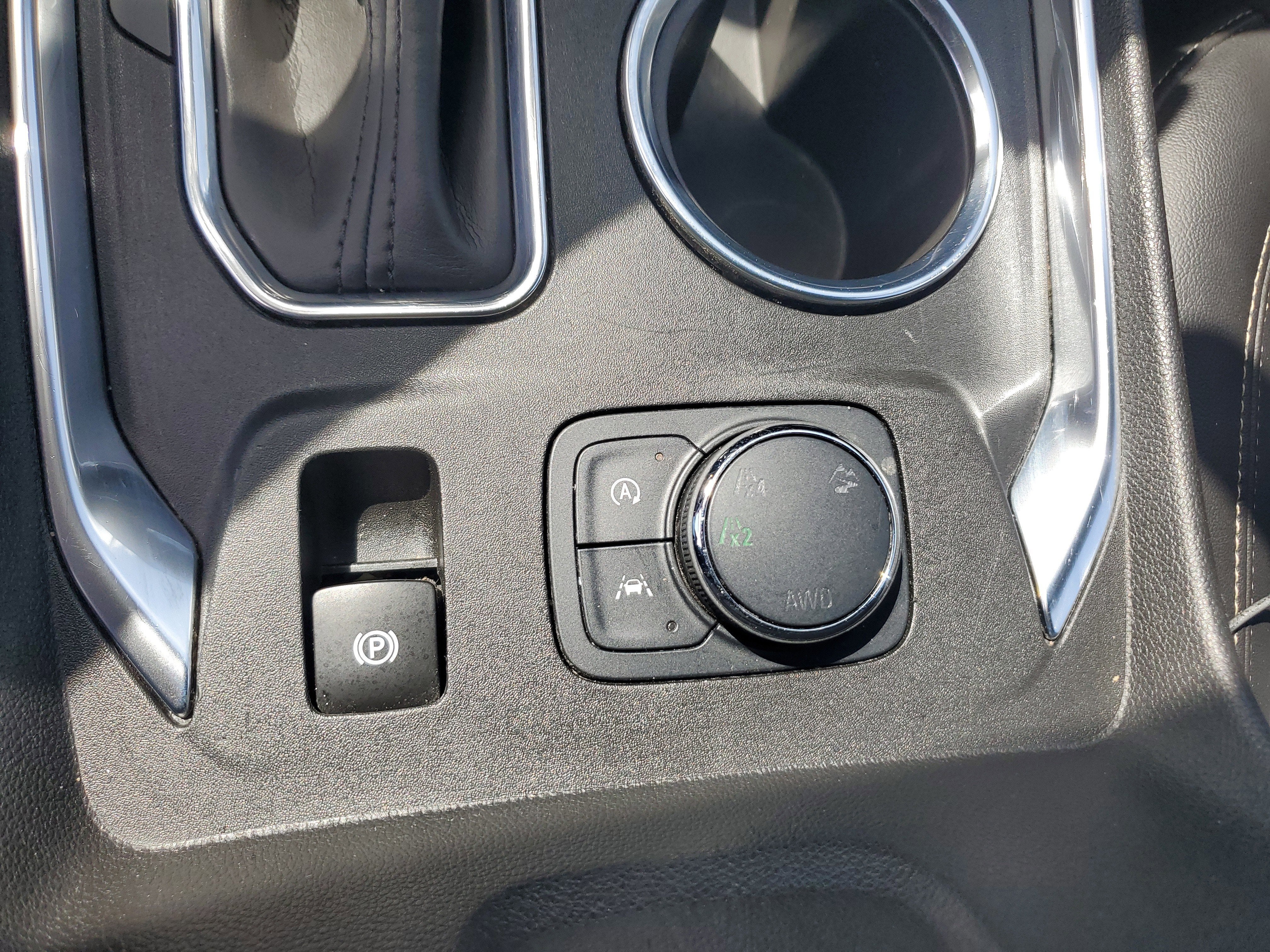 2022 Chevrolet Traverse LT Leather 4WD