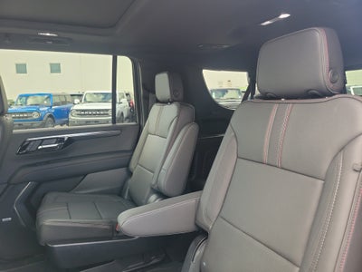 2025 Chevrolet Suburban RST