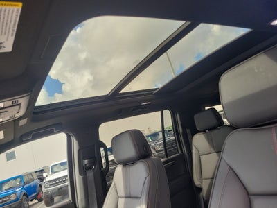 2025 Chevrolet Suburban RST