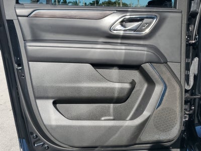 2023 Chevrolet Suburban LS