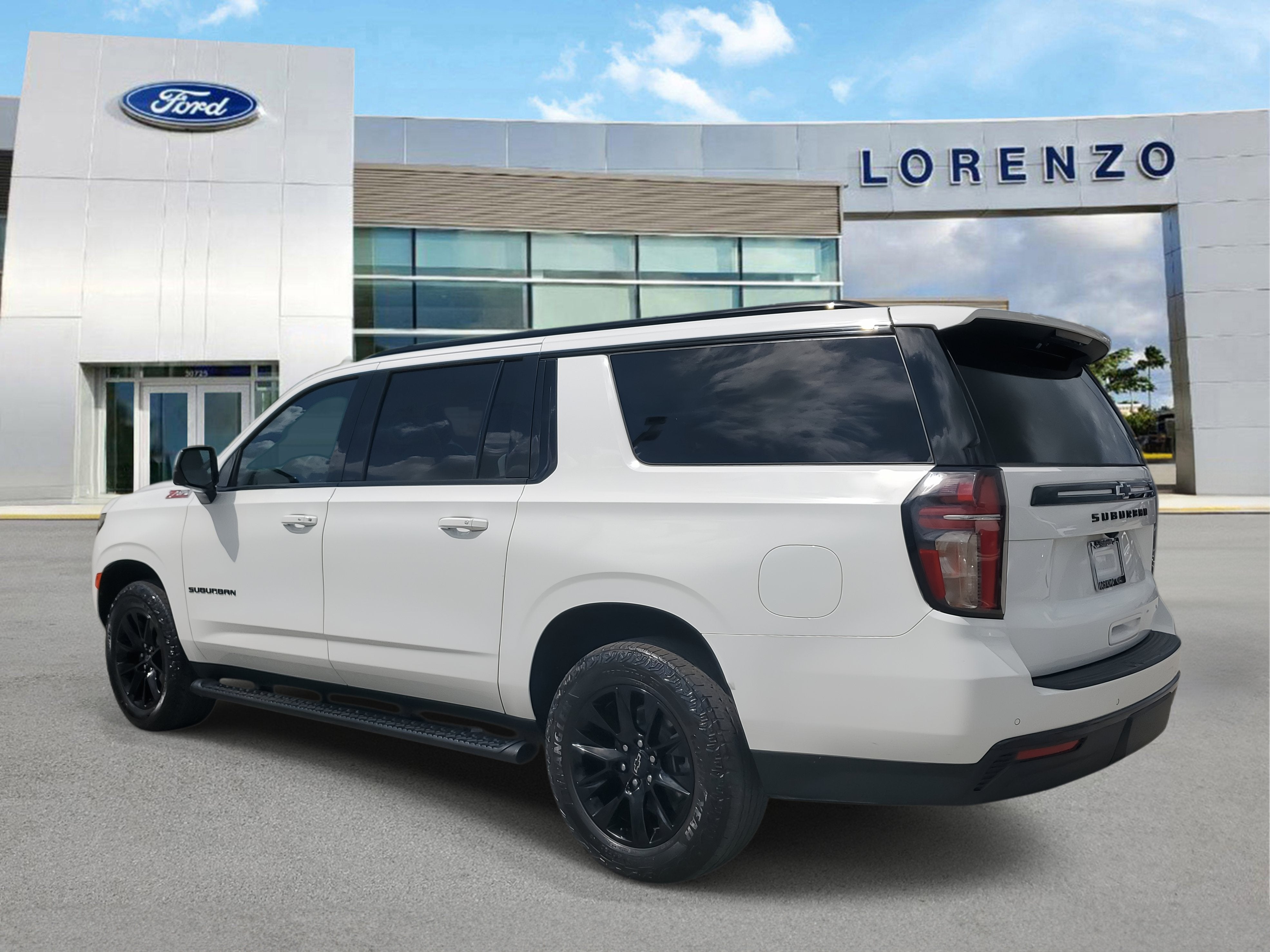 2023 Chevrolet Suburban Z71 4WD