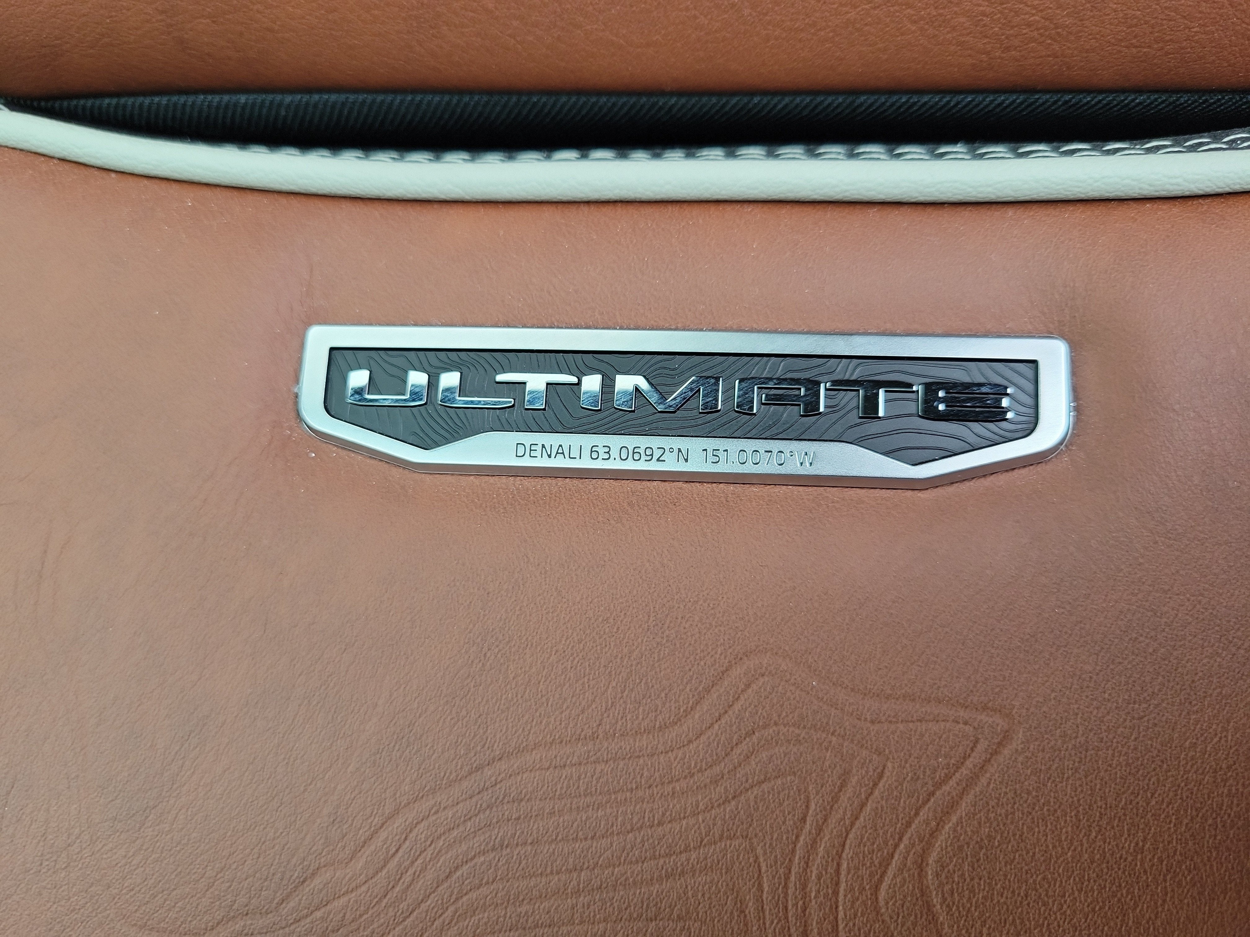2025 GMC Sierra 2500HD Denali Ultimate 4WD Diesel