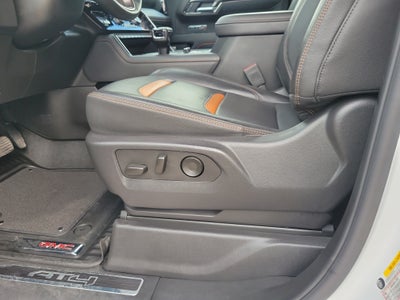 2025 GMC Sierra 1500 AT4 4WD