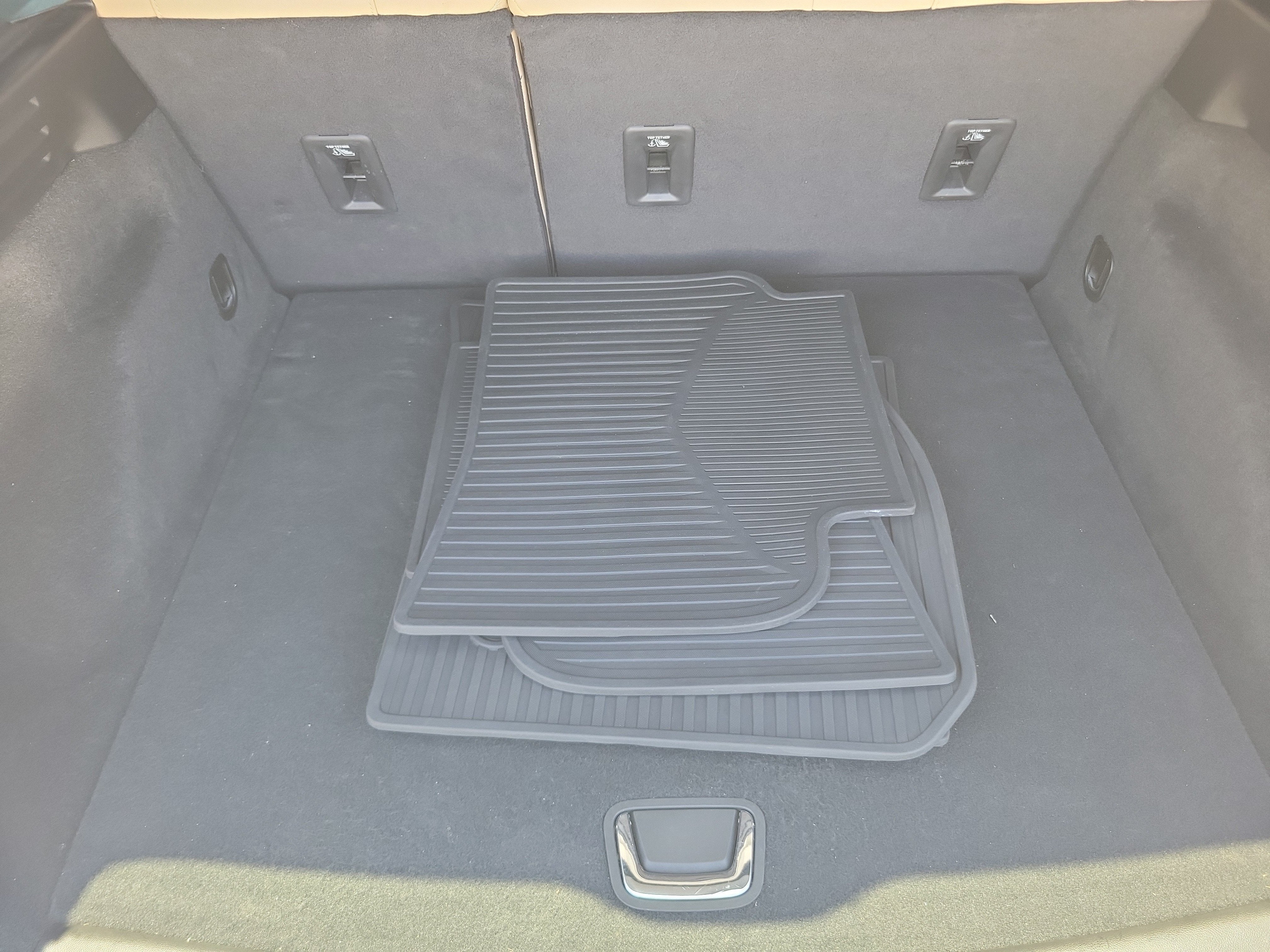 2024 Cadillac XT4 FWD Luxury