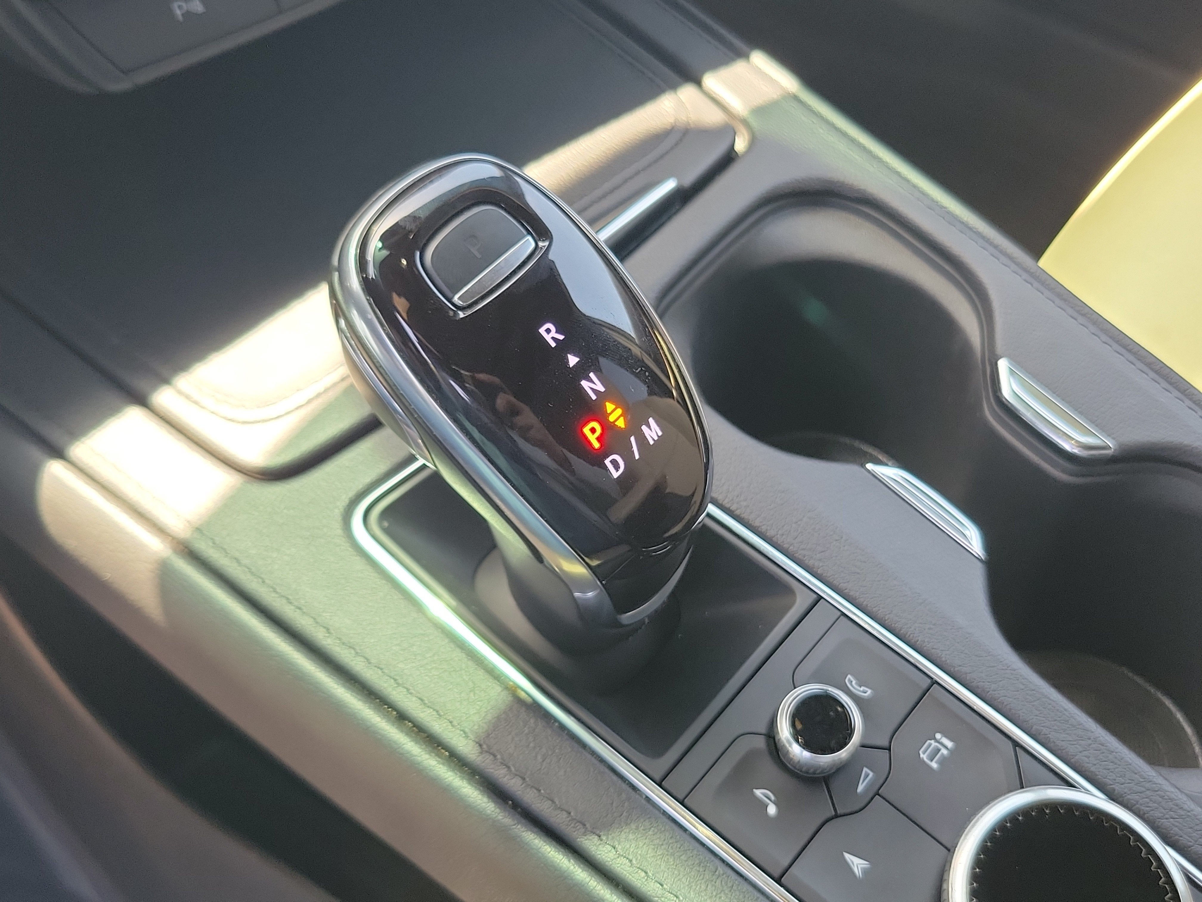 2024 Cadillac XT4 FWD Luxury