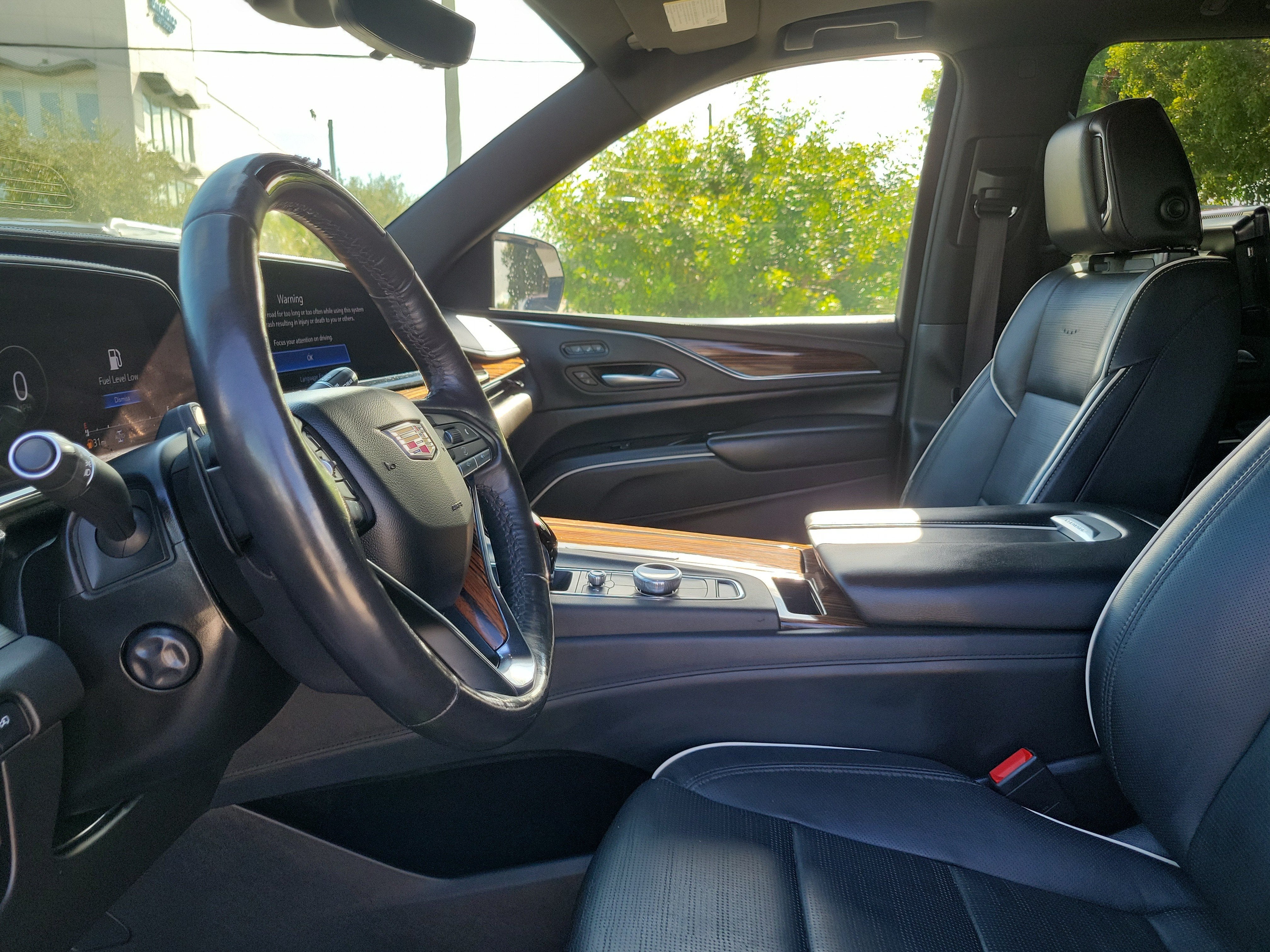 2023 Cadillac Escalade ESV 4WD Premium Luxury