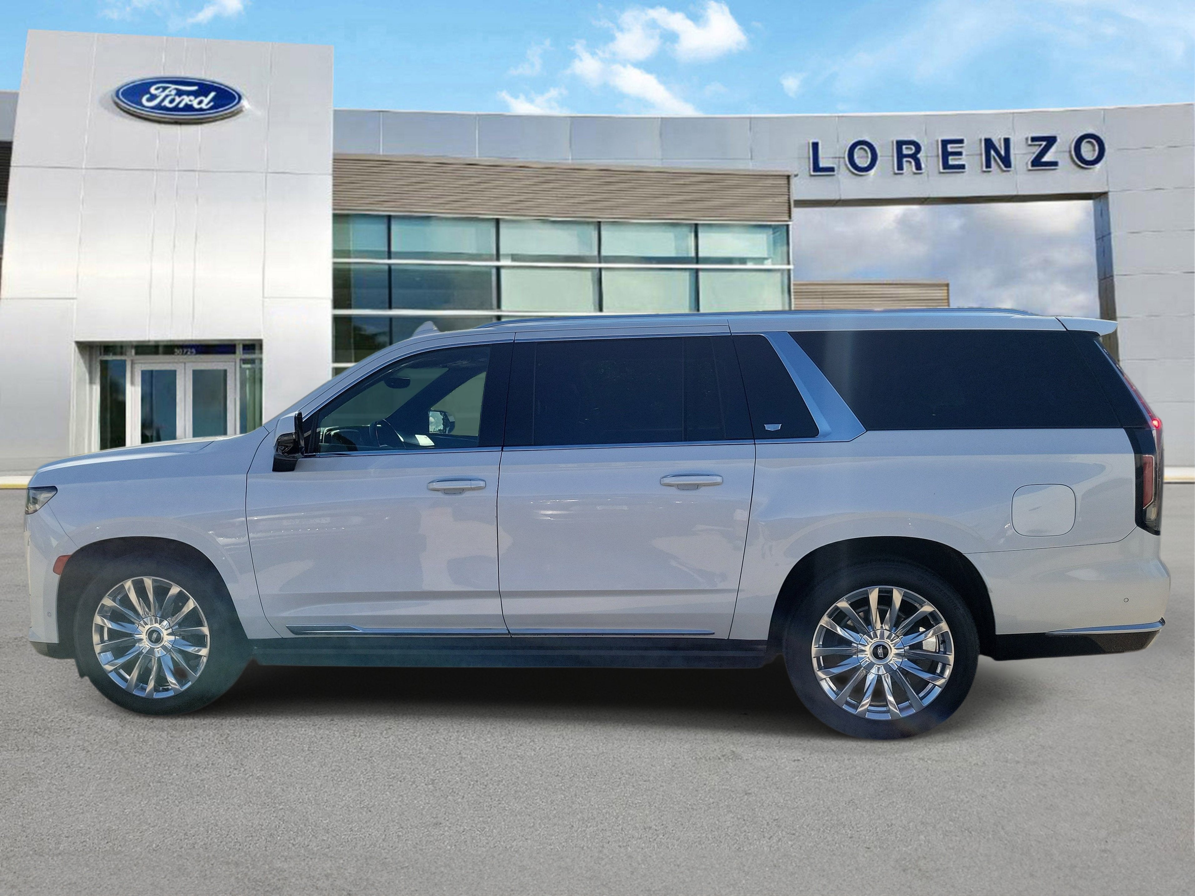 2023 Cadillac Escalade ESV 4WD Premium Luxury