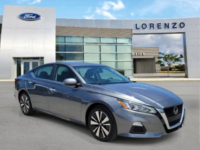 2022 Nissan Altima 2.5 SV