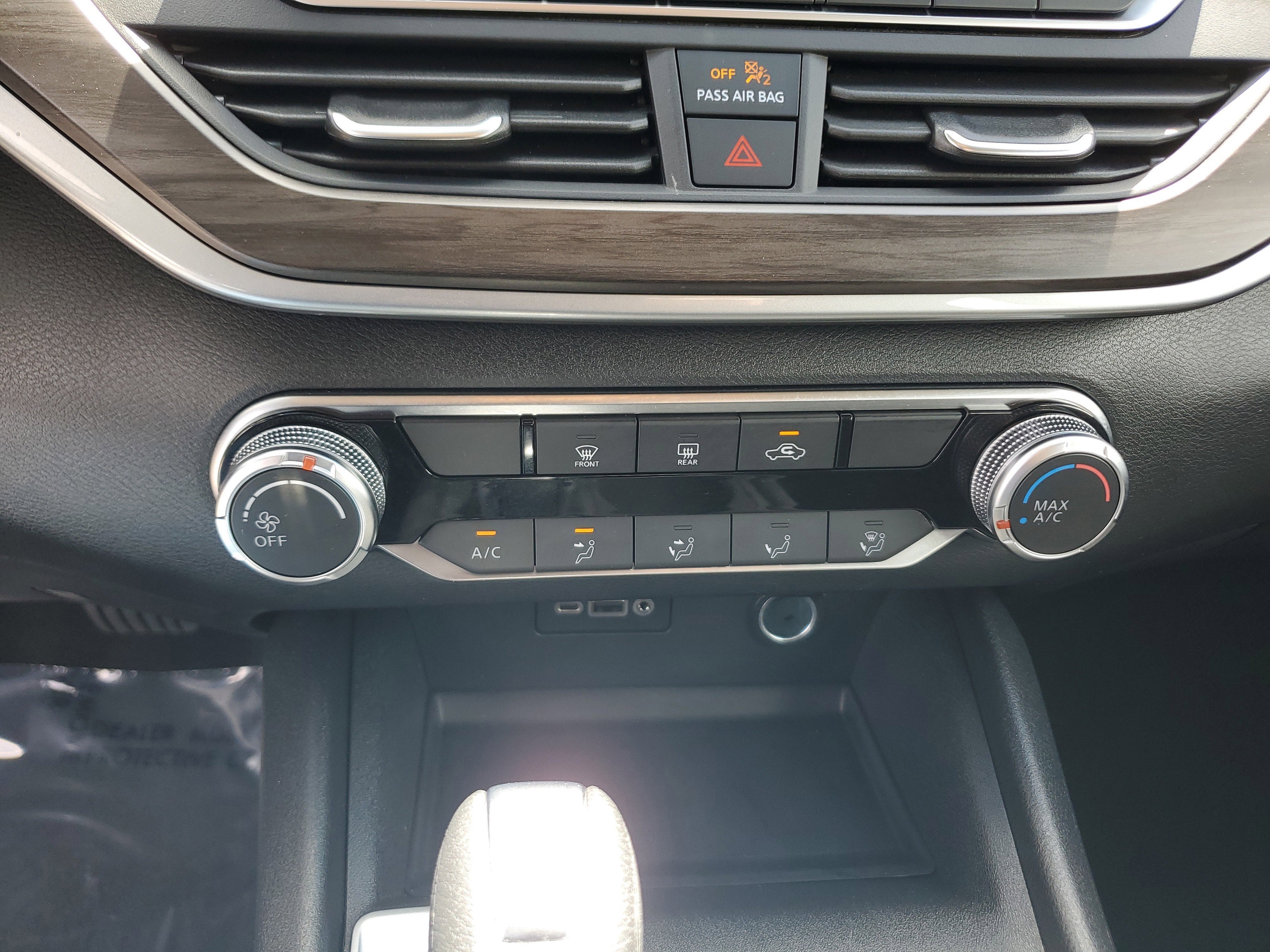 2025 Nissan Altima SV