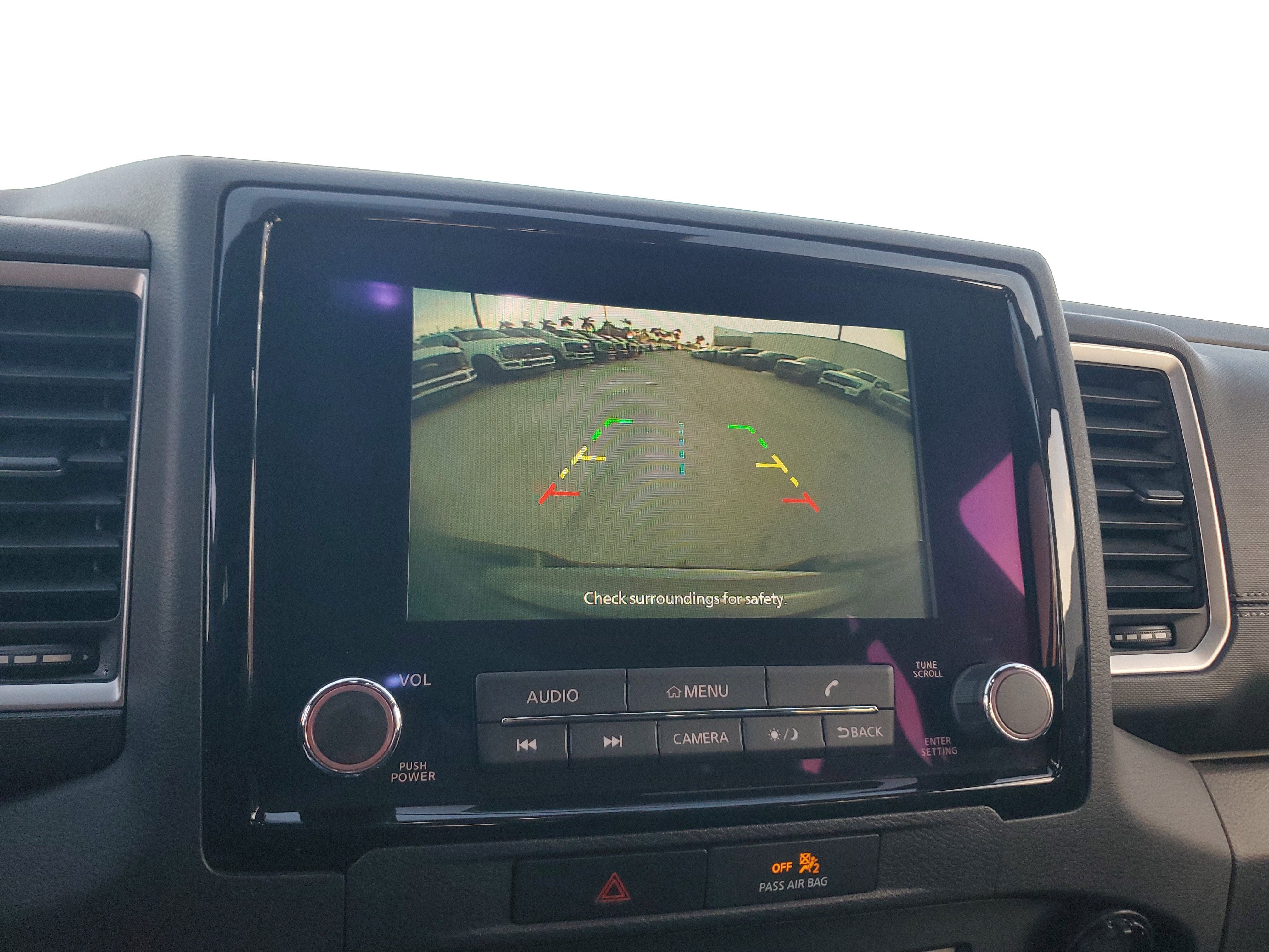 2022 Nissan Frontier SV