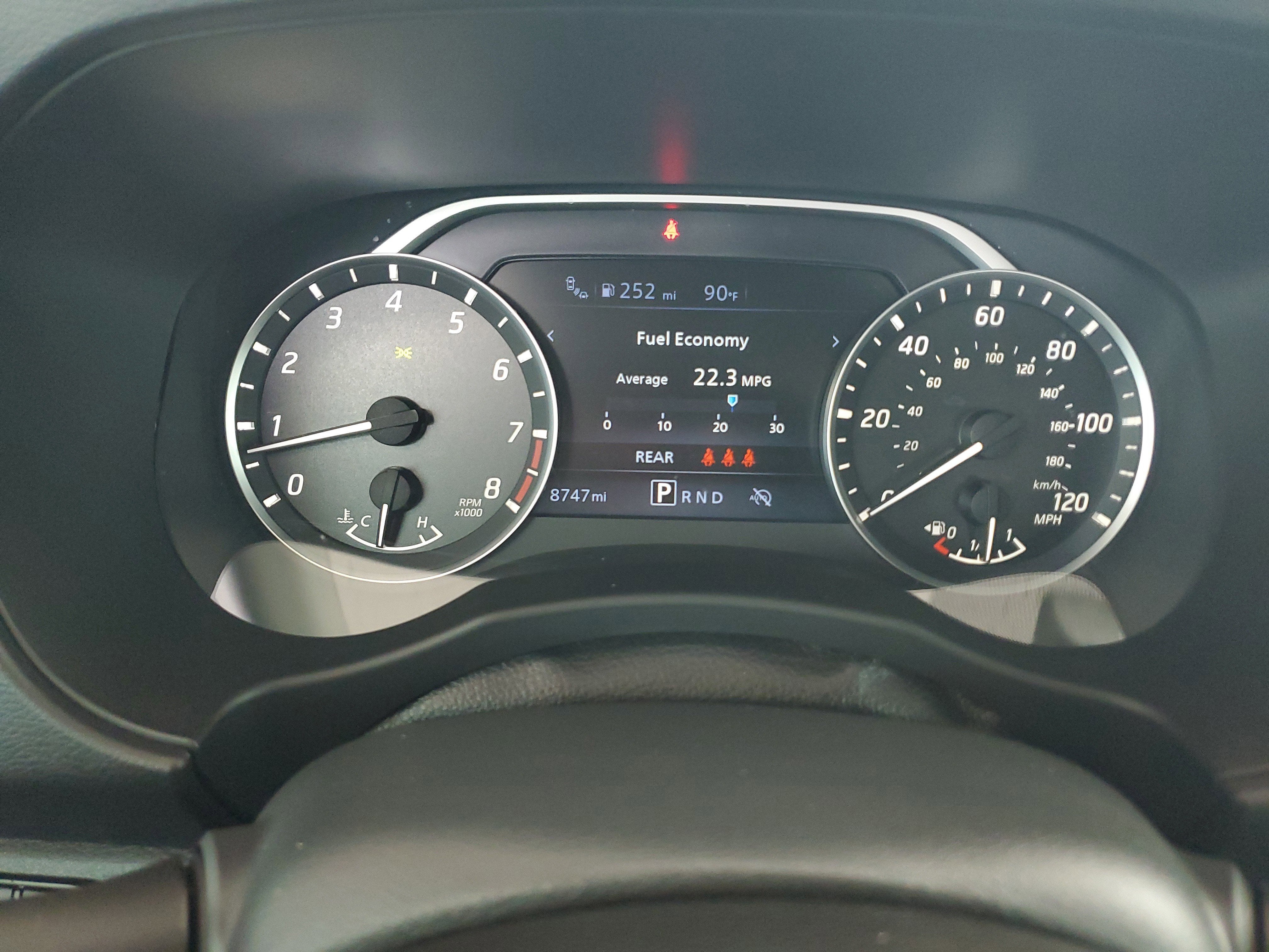 2025 Nissan Frontier SV