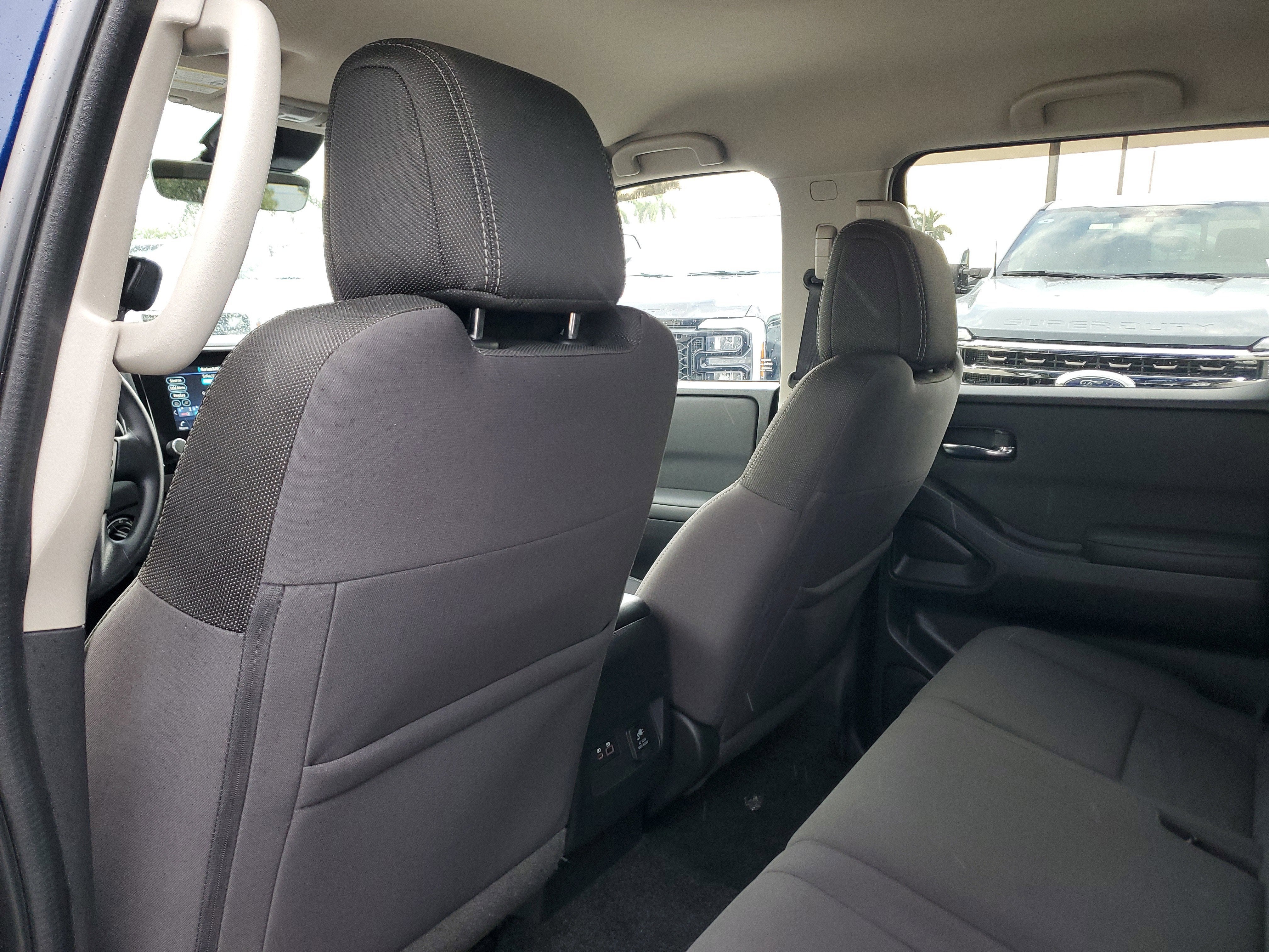 2022 Nissan Frontier SV 4WD