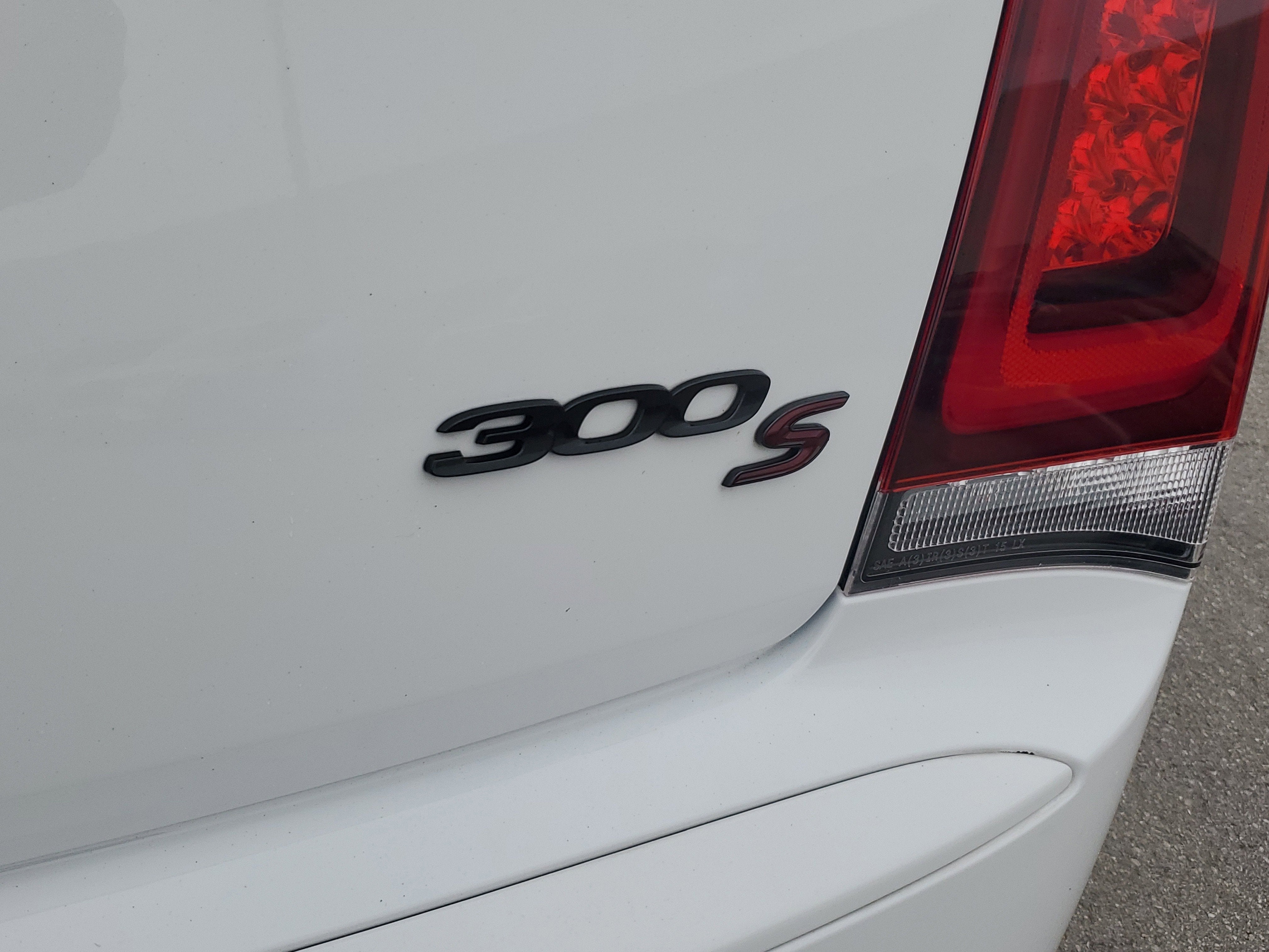 2021 Chrysler 300 300S