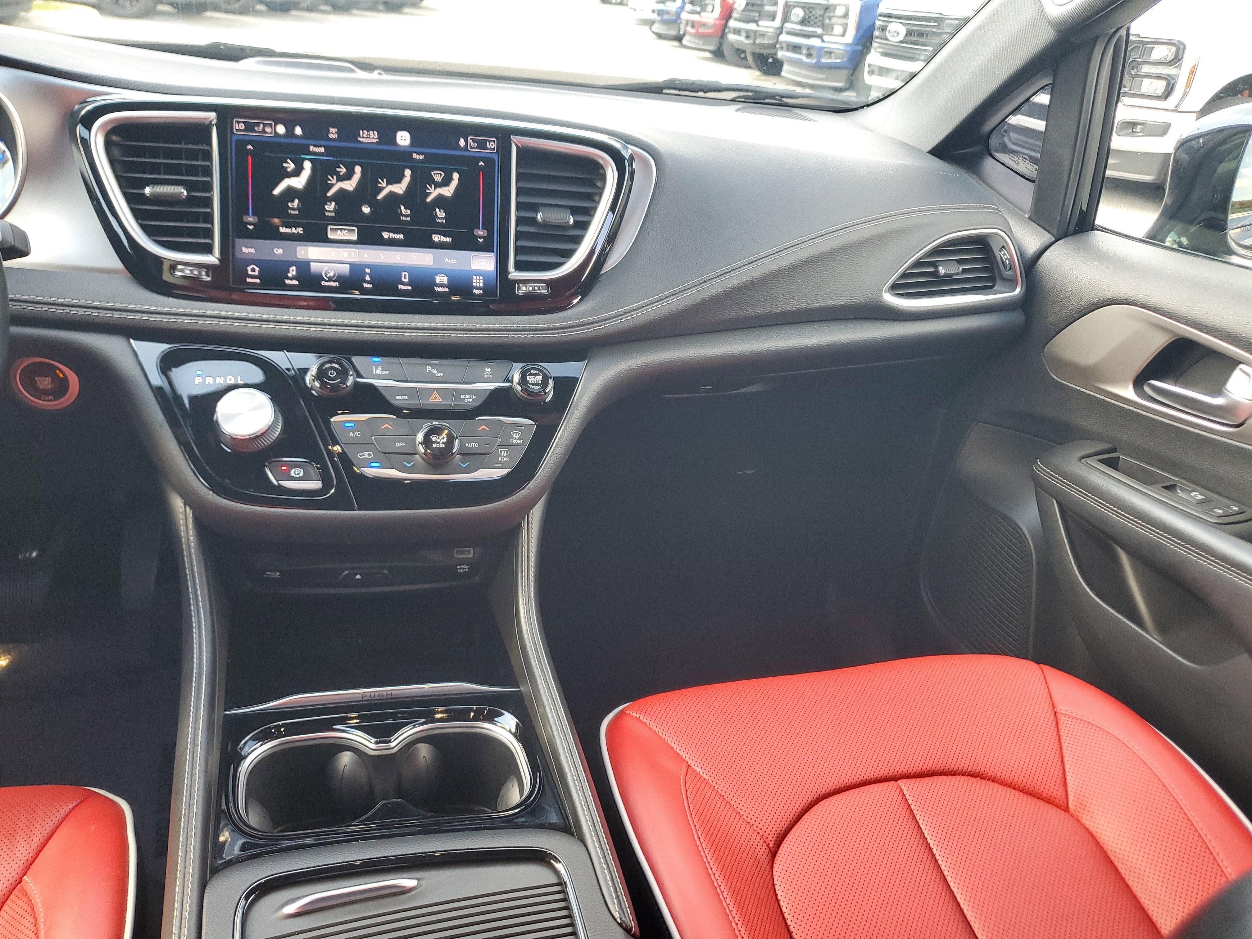 2021 Chrysler Pacifica Hybrid Limited