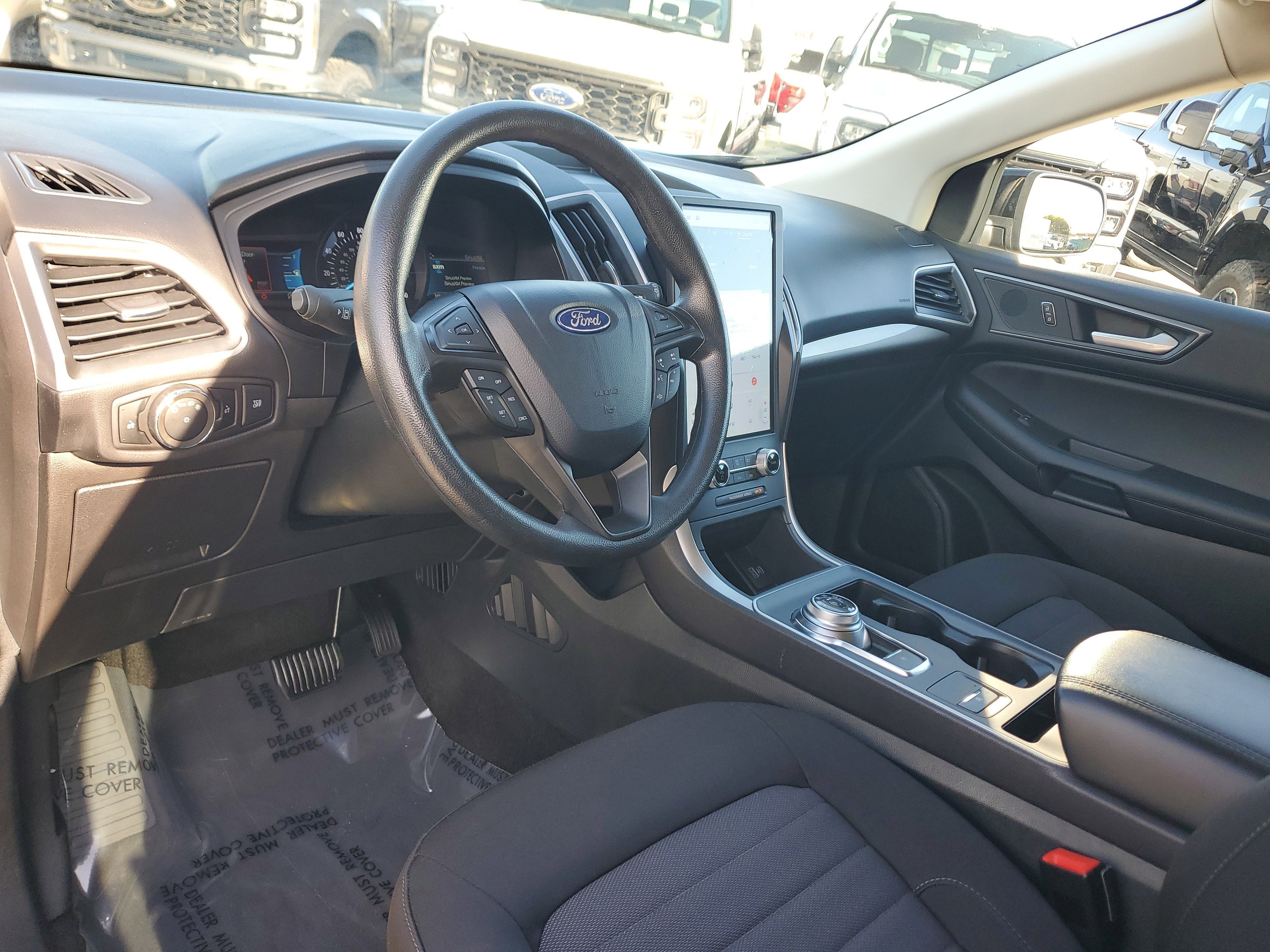 2024 Ford Edge SE