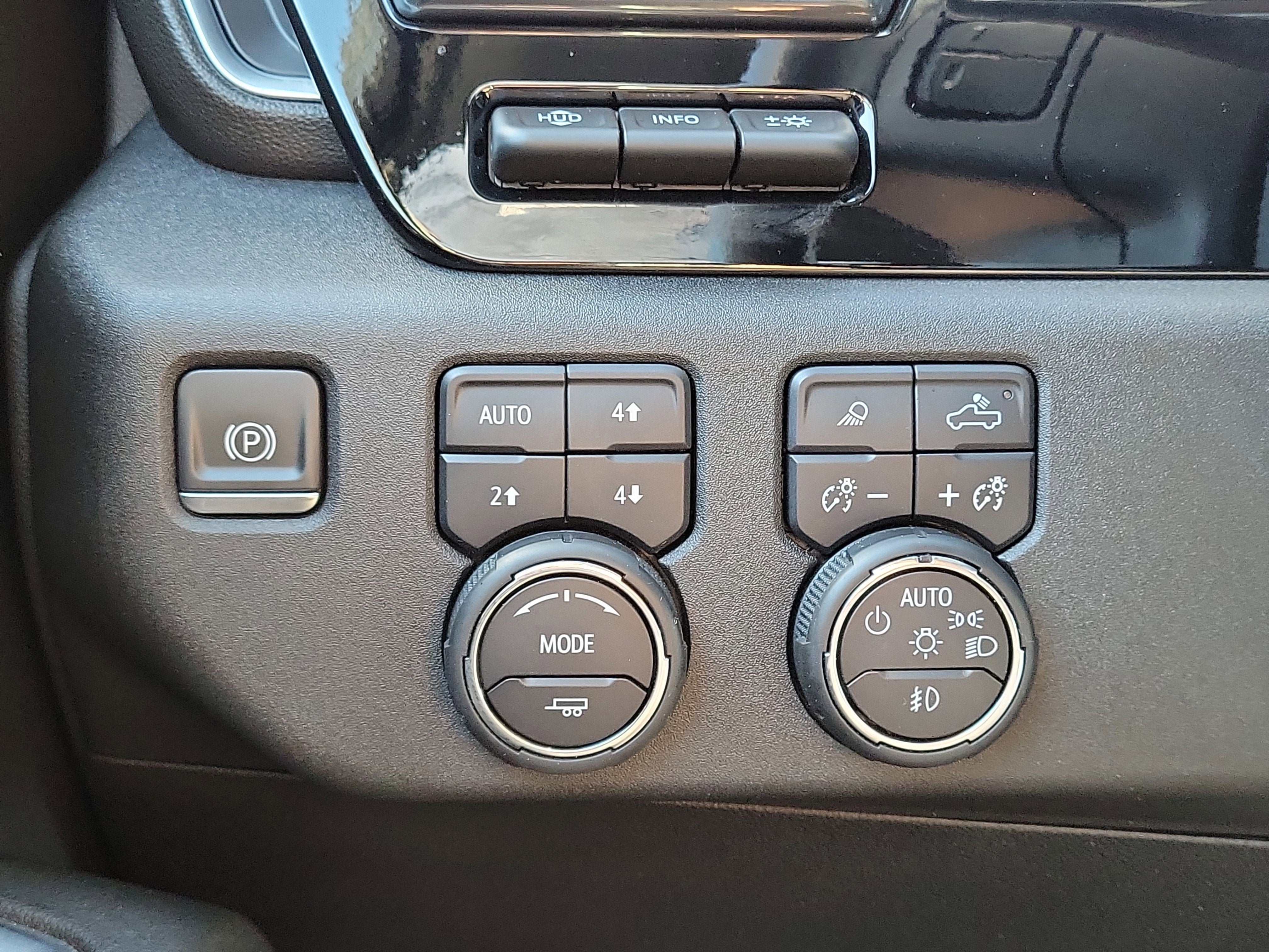 2024 Chevrolet Silverado 2500HD LTZ 4WD Diesel