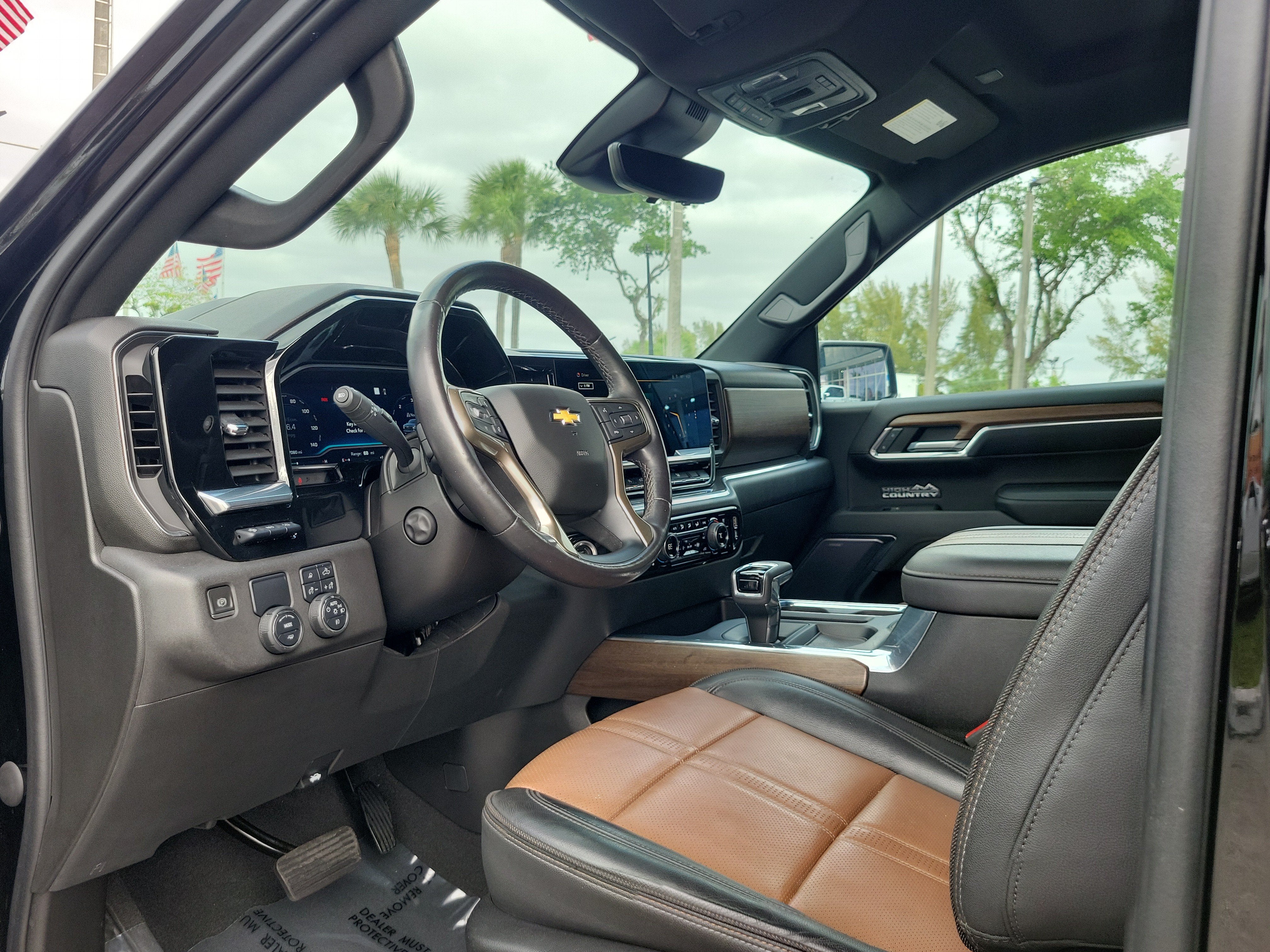 2023 Chevrolet Silverado 1500 High Country