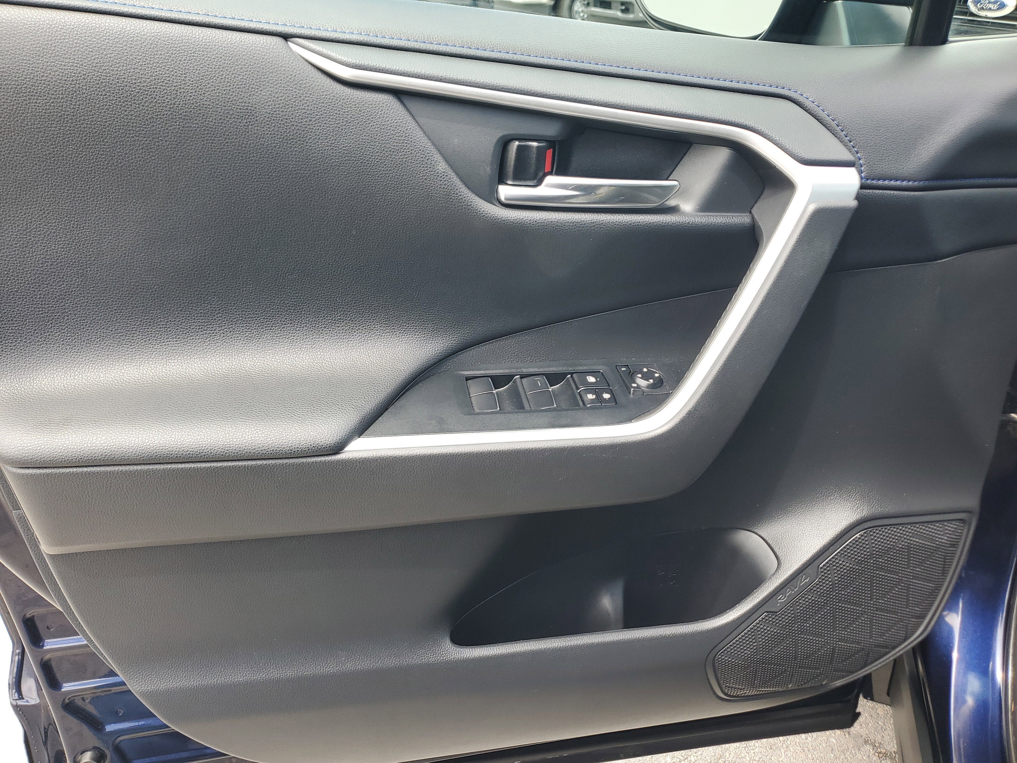 2020 Toyota RAV4 Hybrid XSE 4WD