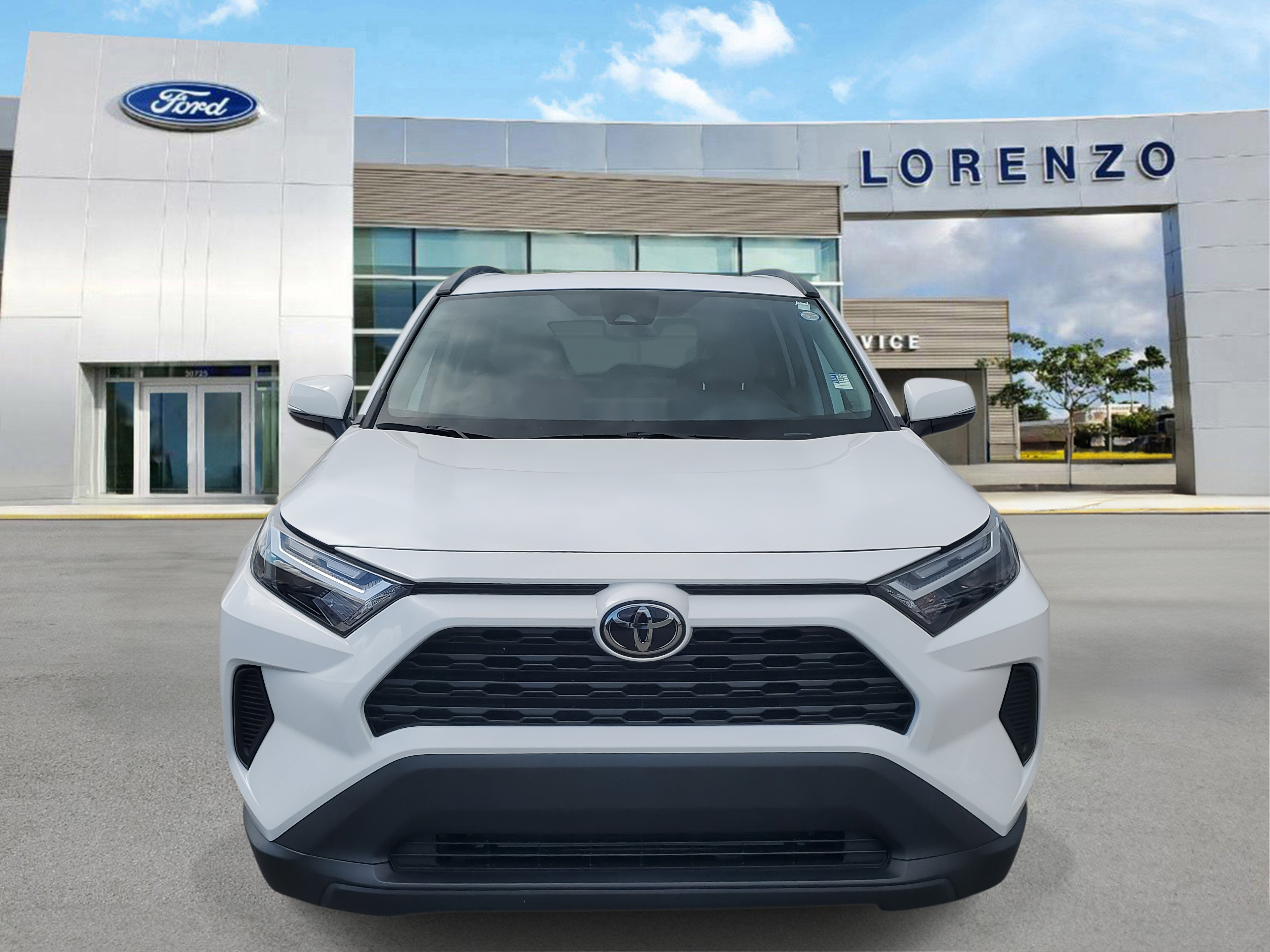 2022 Toyota RAV4 XLE