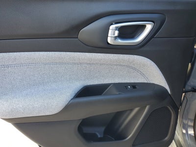 2023 Jeep Compass Latitude 4WD