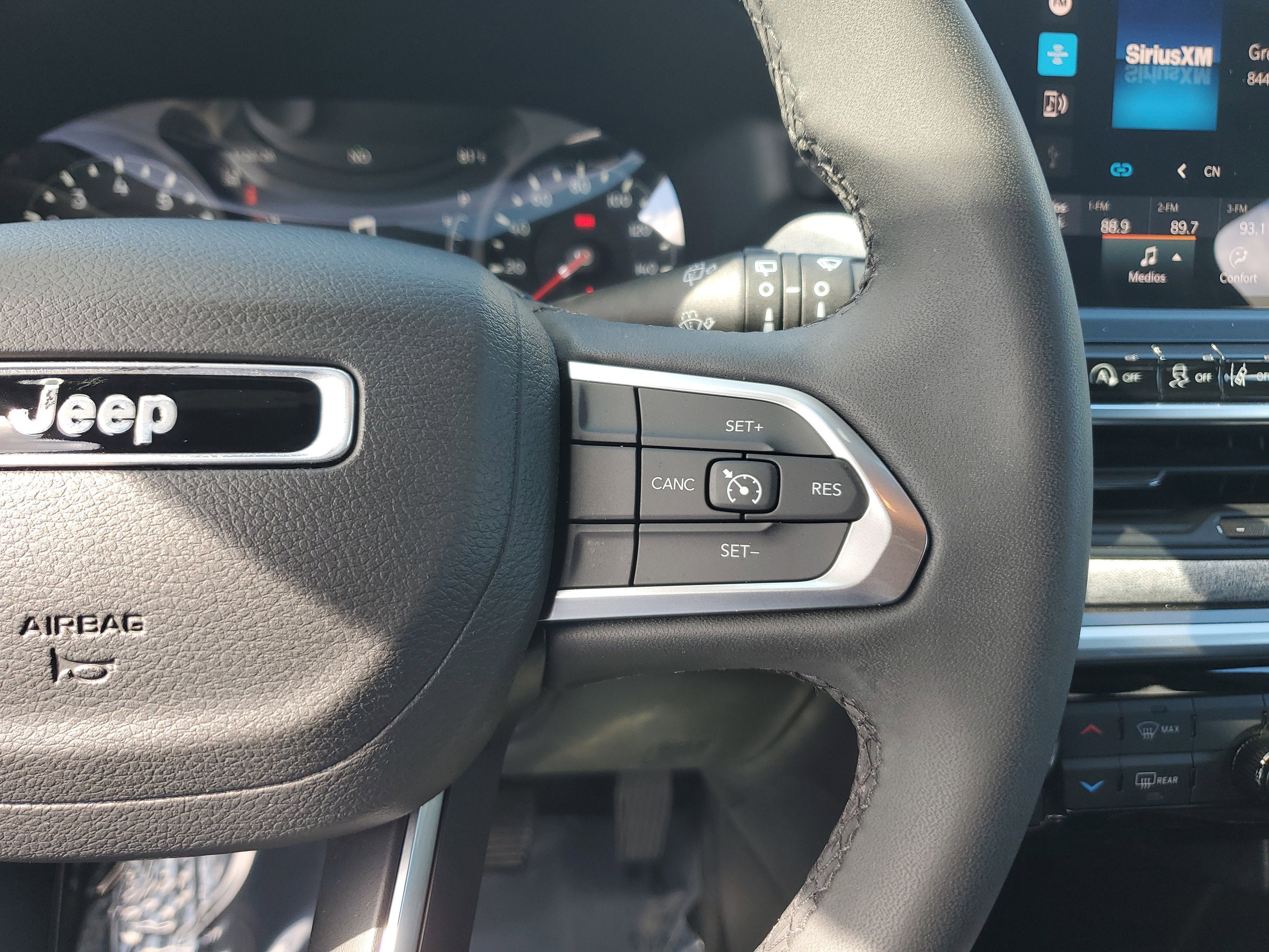 2023 Jeep Compass Latitude 4WD