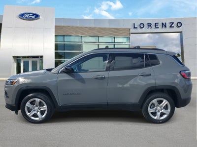 2023 Jeep Compass Latitude 4WD