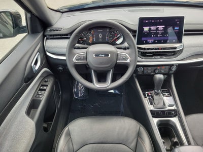 2023 Jeep Compass Latitude Lux 4WD