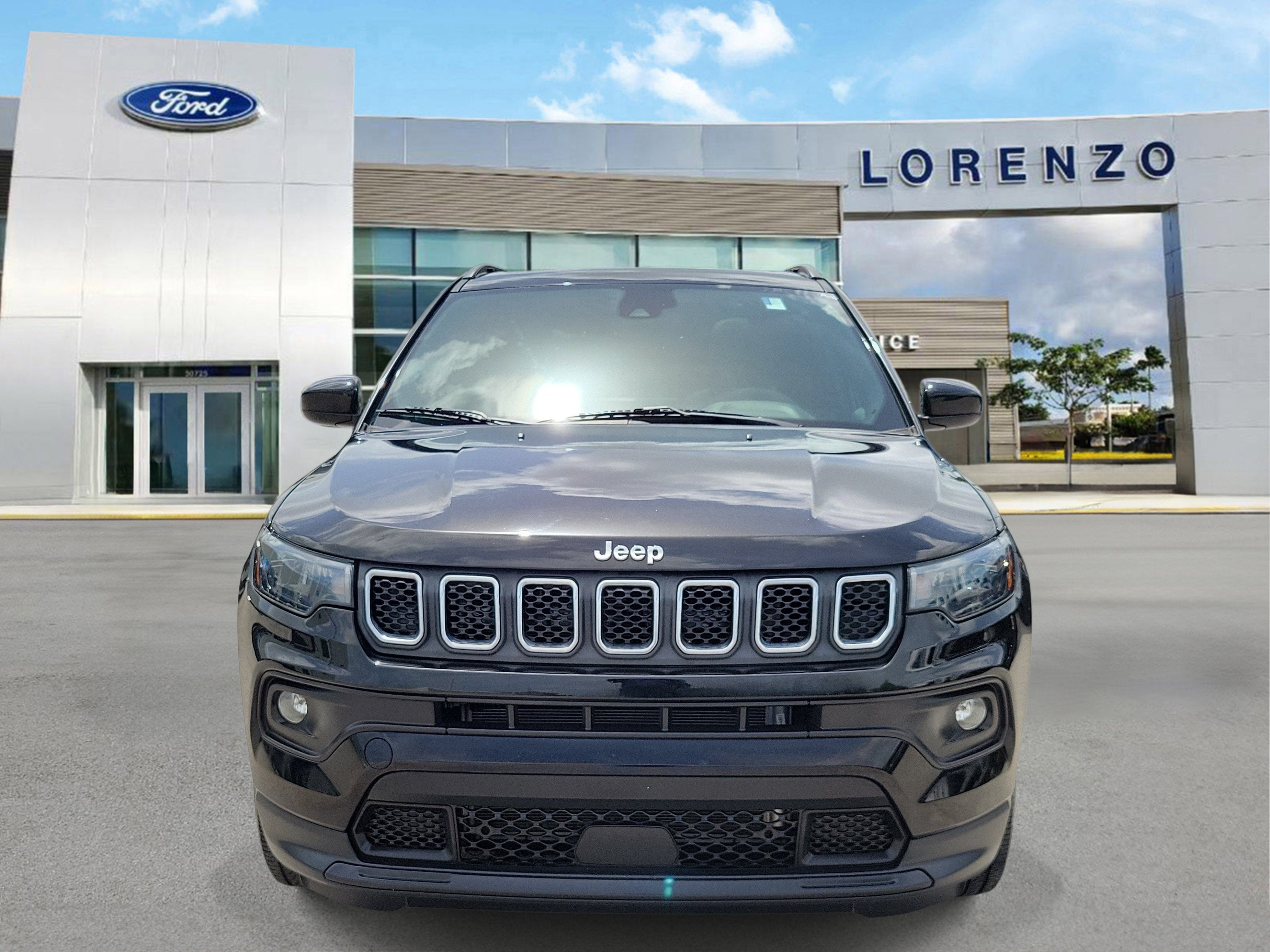 2023 Jeep Compass Latitude Lux 4WD