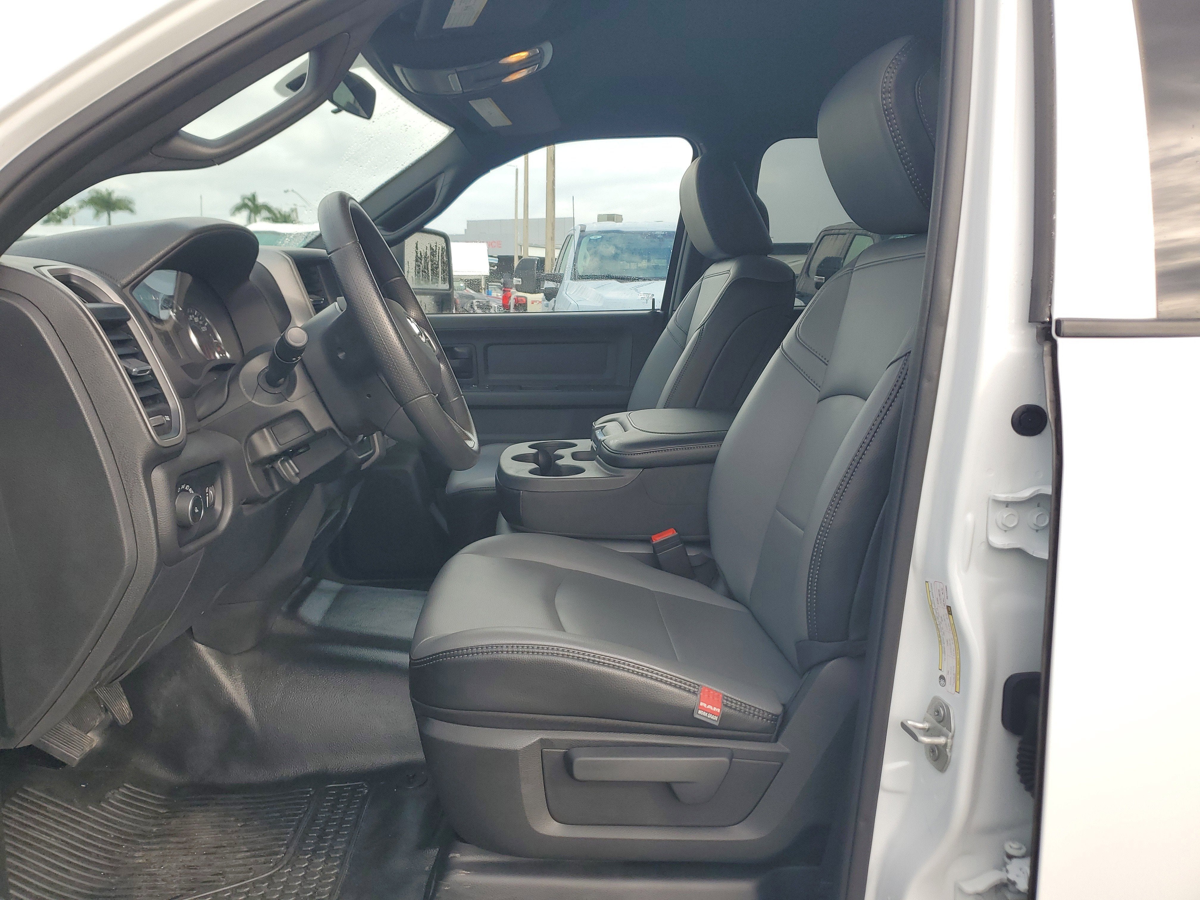 2024 RAM 3500 Tradesman 4WD