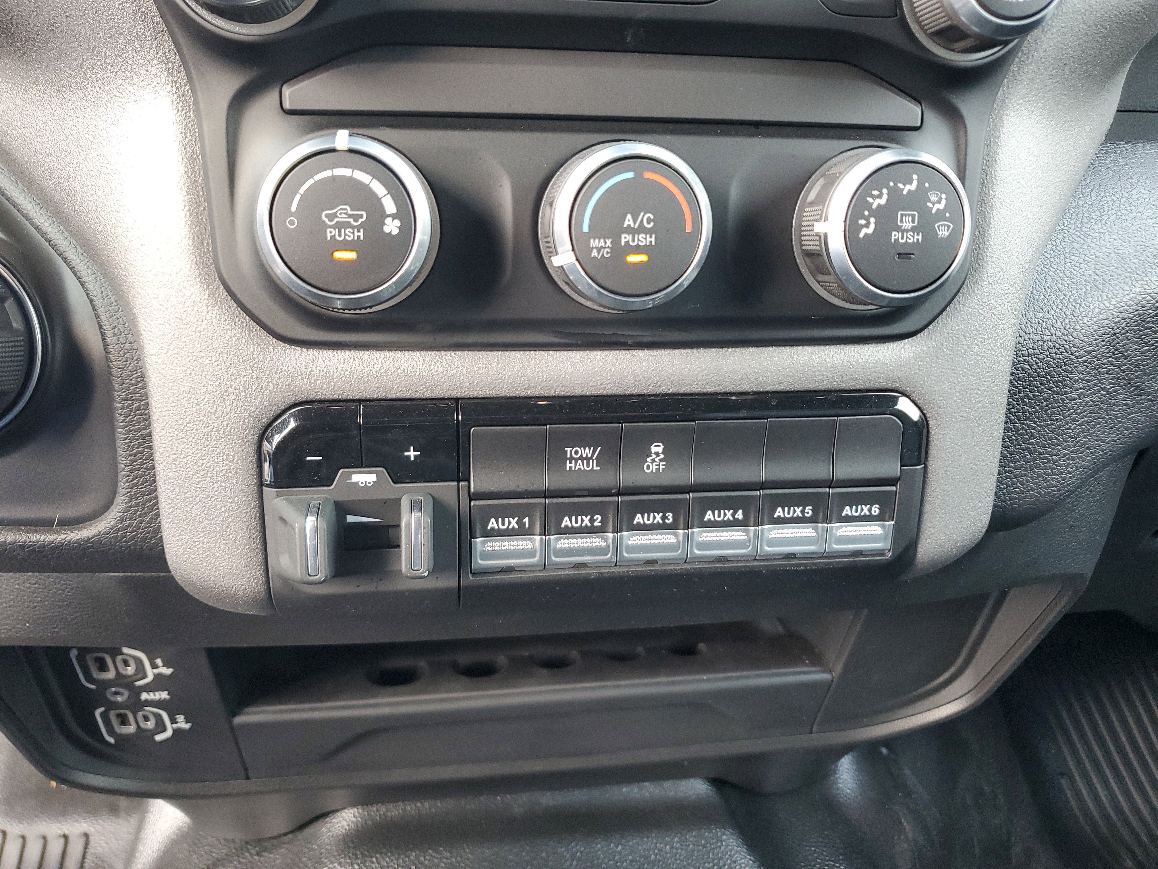 2024 RAM 3500 Tradesman 4WD