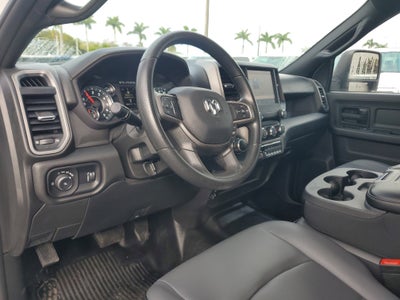 2024 RAM 3500 Tradesman 4WD