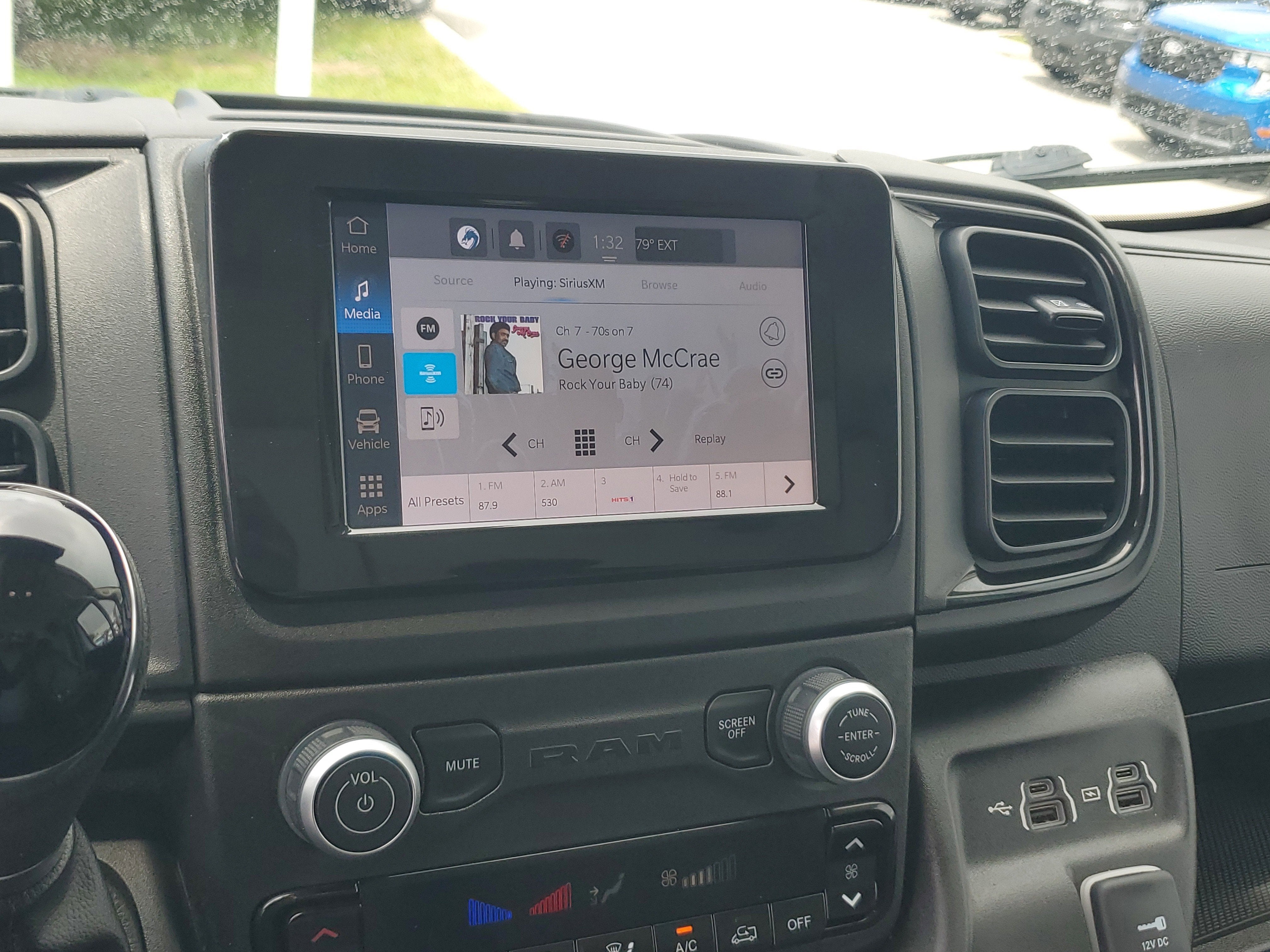 2022 RAM ProMaster Window Van High Roof