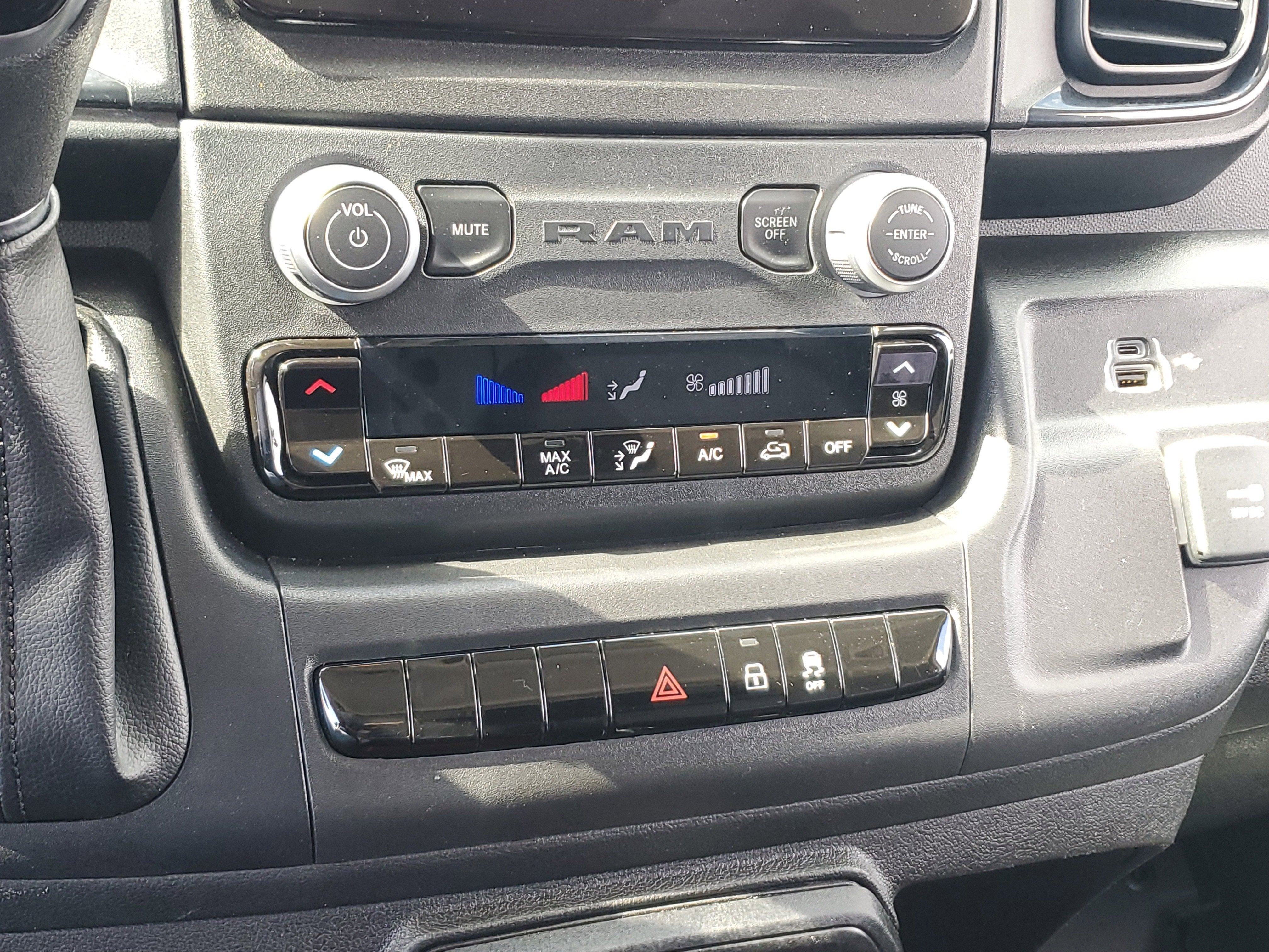 2023 RAM ProMaster Cargo Van Base