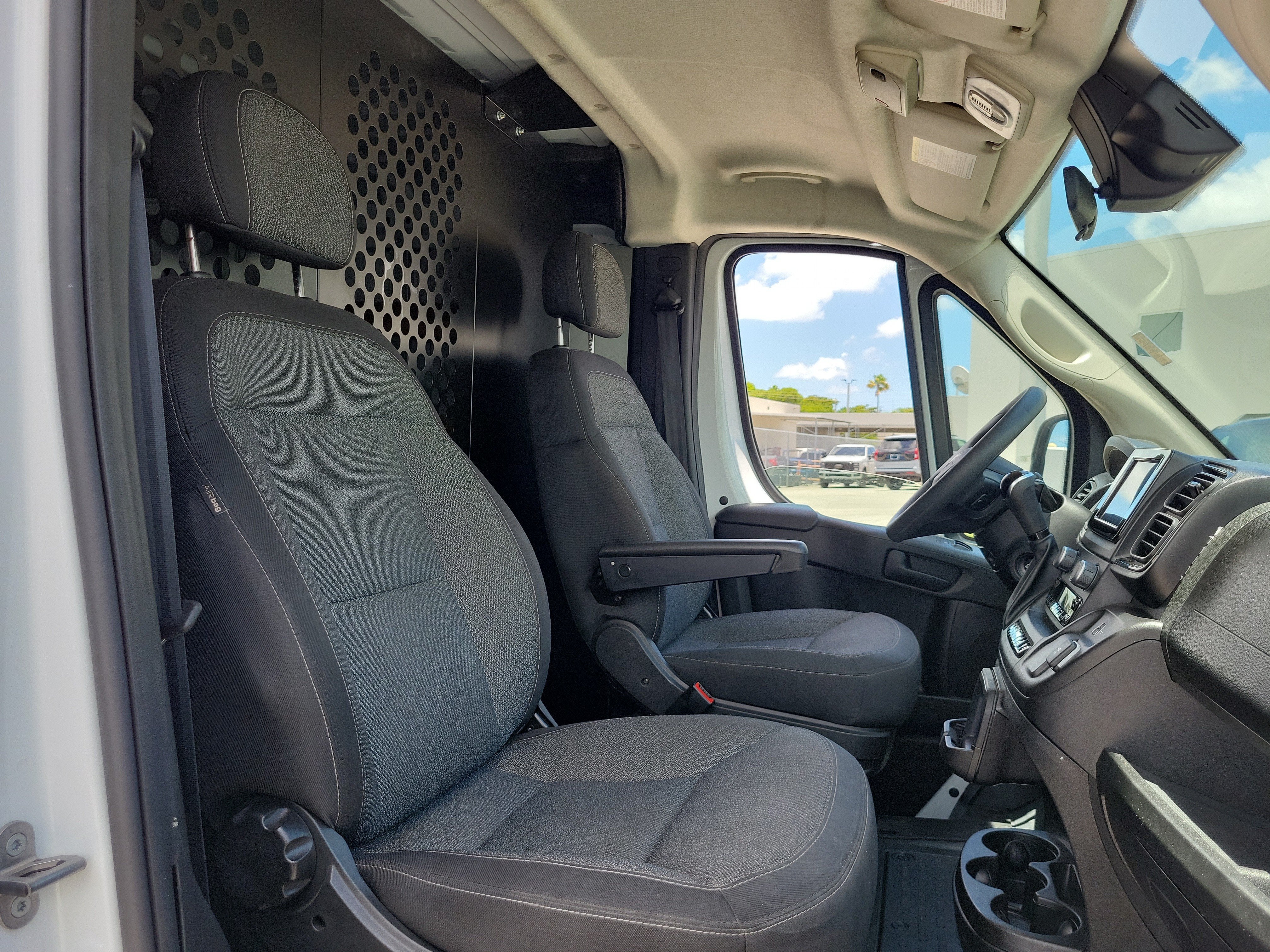 2025 RAM ProMaster Cargo Van Tradesman