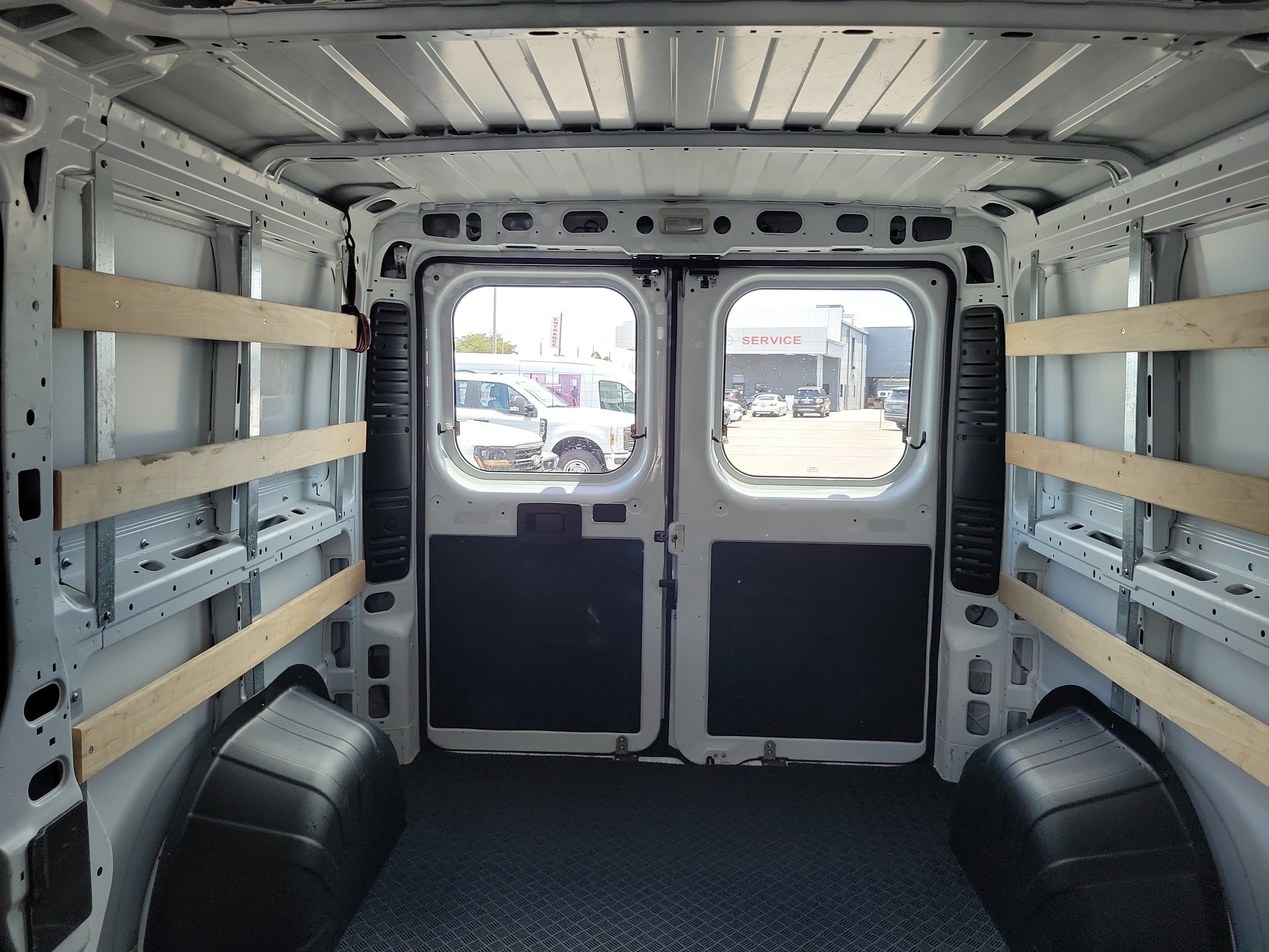 2025 RAM ProMaster Cargo Van Tradesman