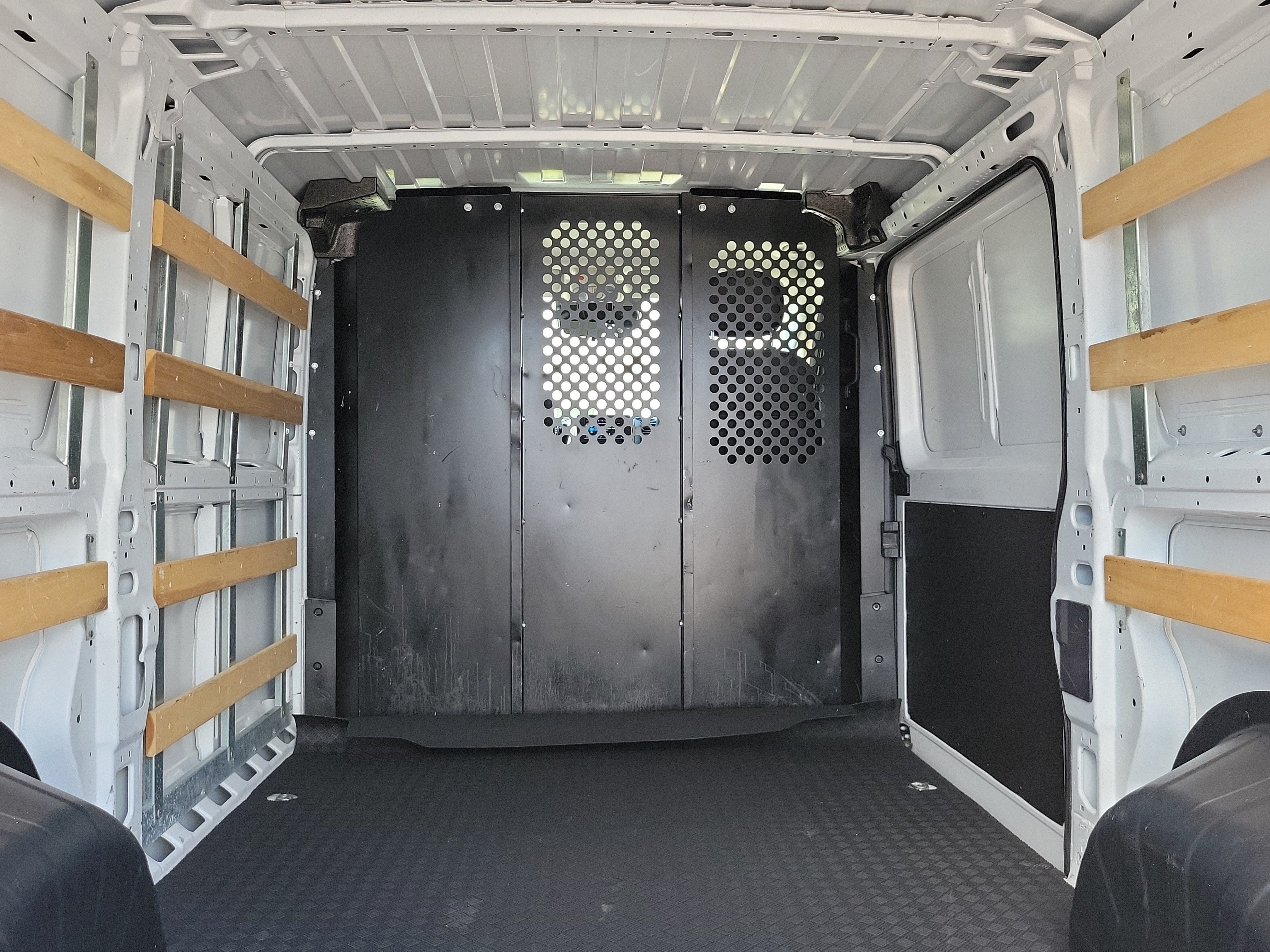 2025 RAM ProMaster Cargo Van Tradesman