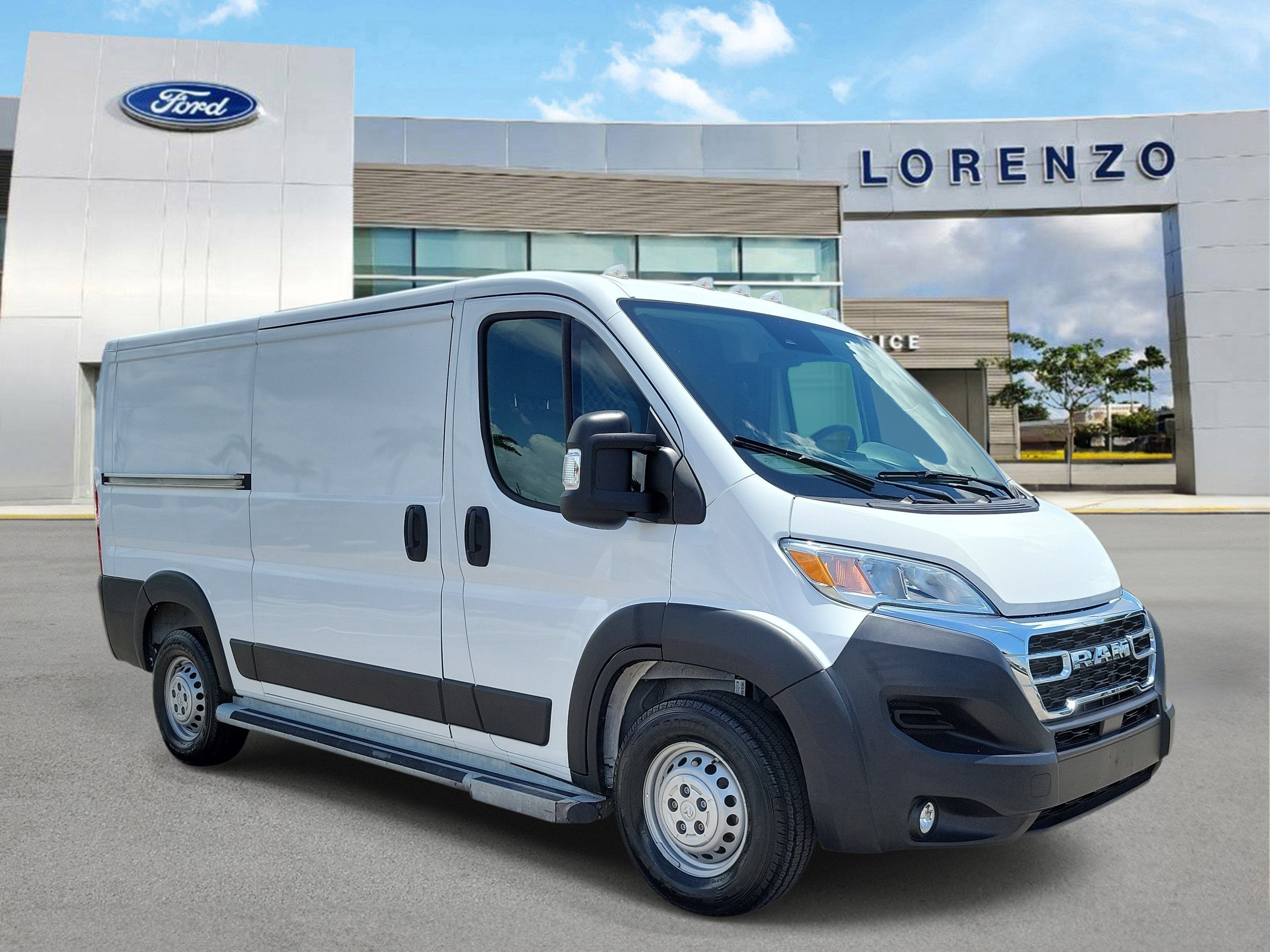 2025 RAM ProMaster Cargo Van Tradesman